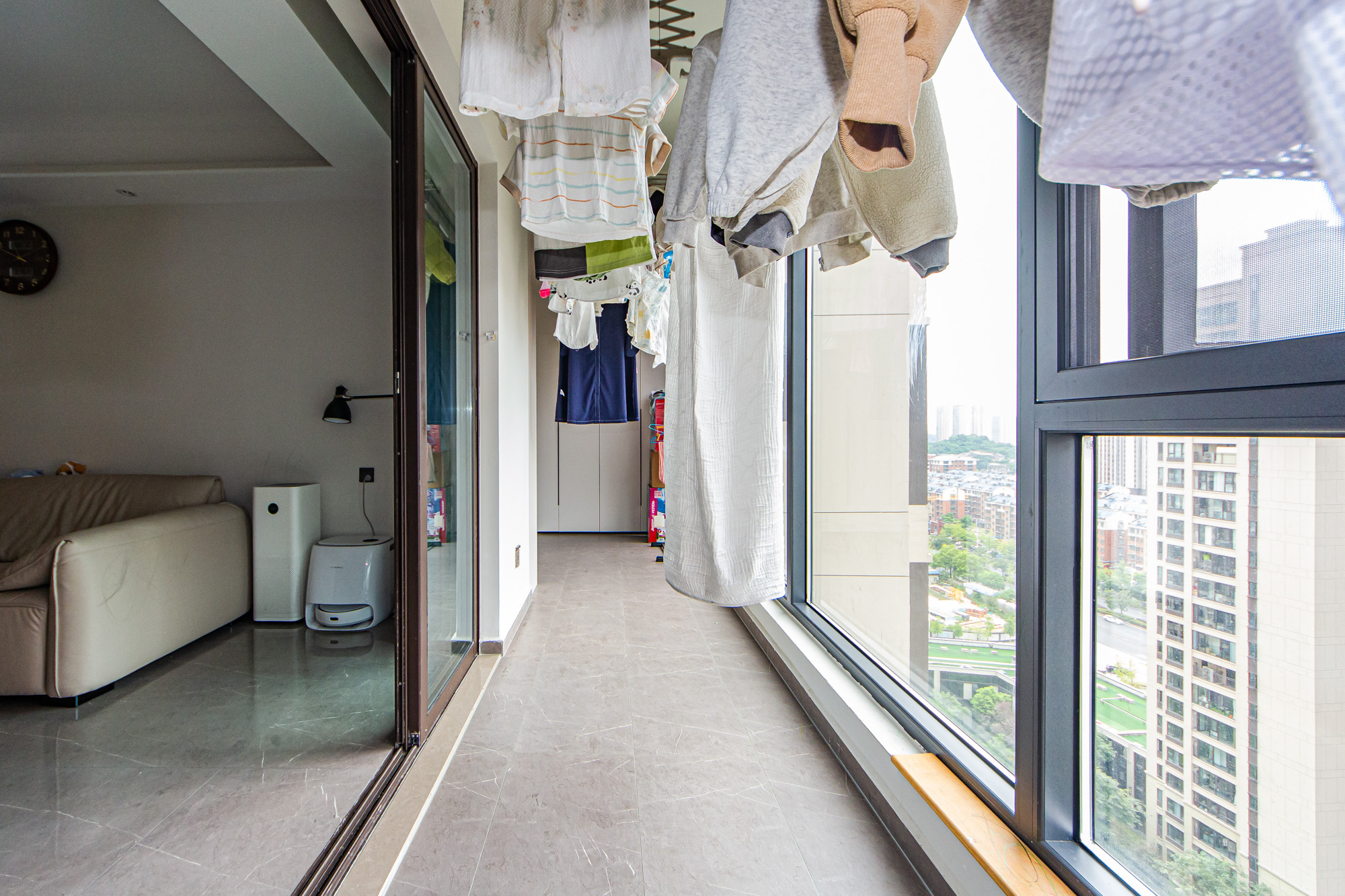 龙湖春江天玺 4室2厅2卫 246.0万 龙湖春江天玺 4室2厅2卫 246.0万阳台