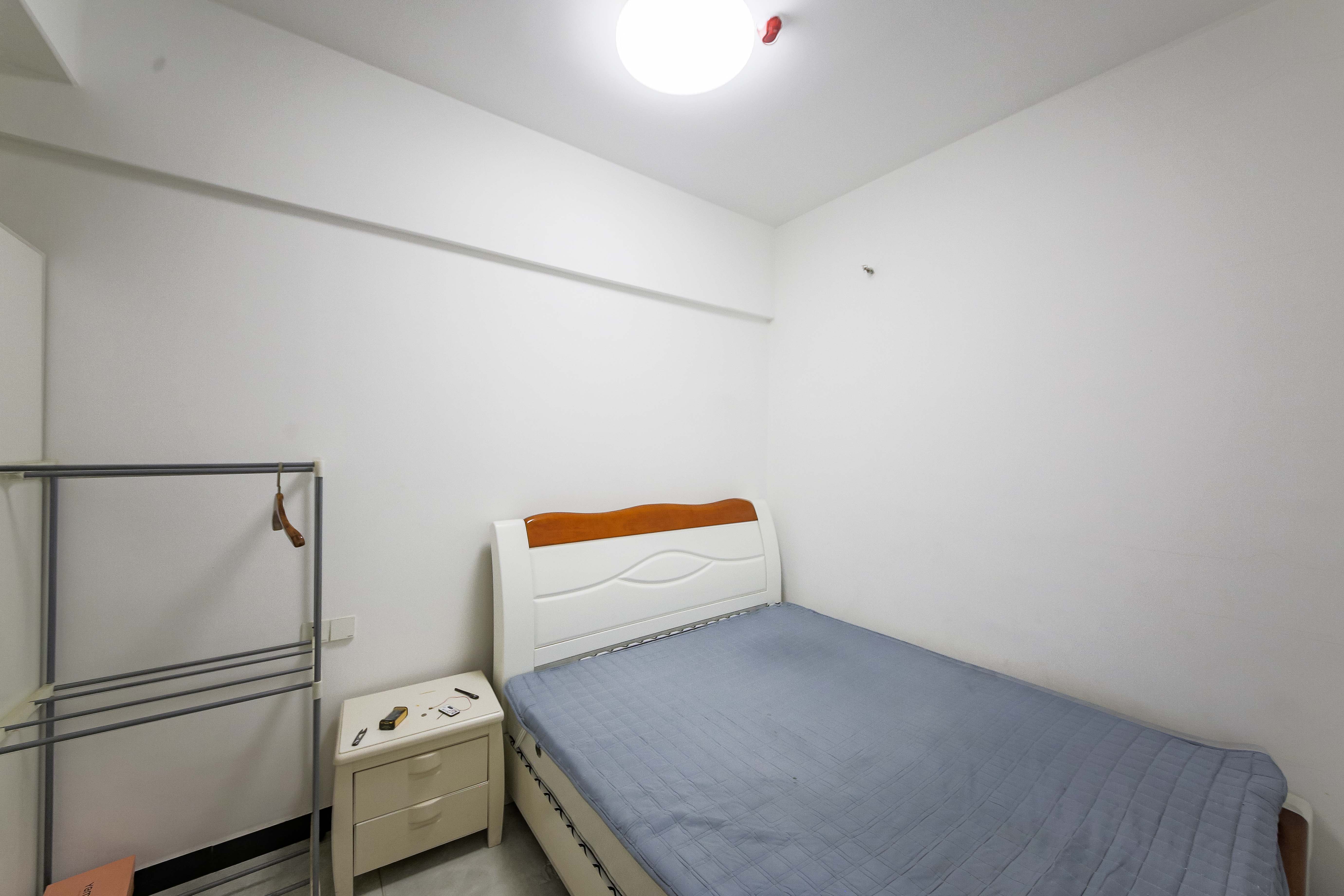 才子嘉都  1室0厅0卫    42.0万卧室