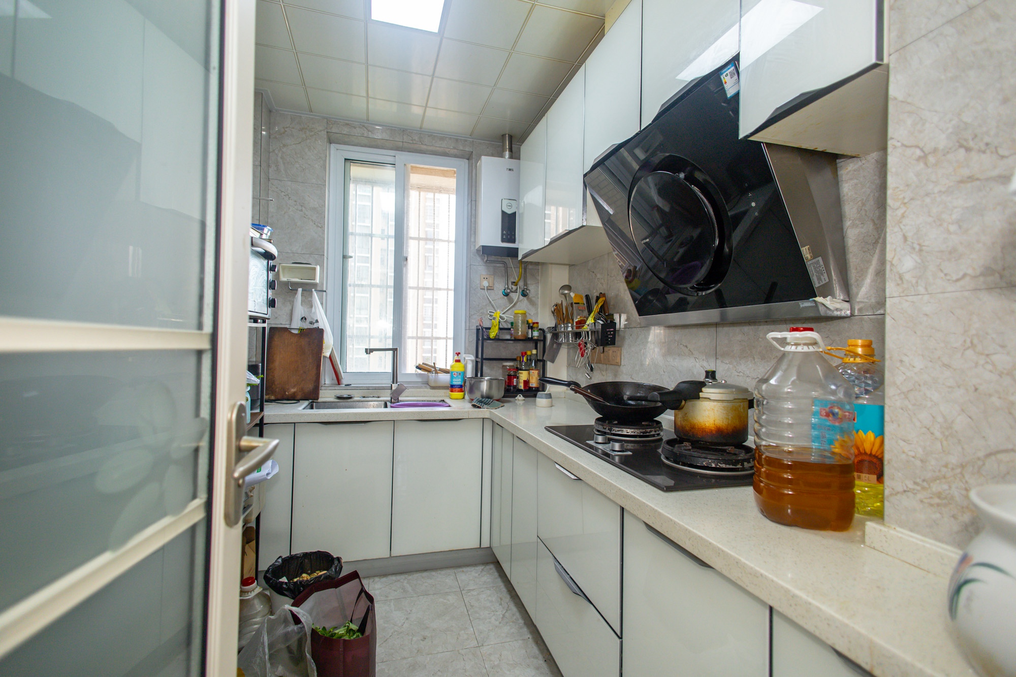 楚天世纪城西苑 3室2厅2卫 96.0万 楚天世纪城西苑 3室2厅2卫 96.0万厨房