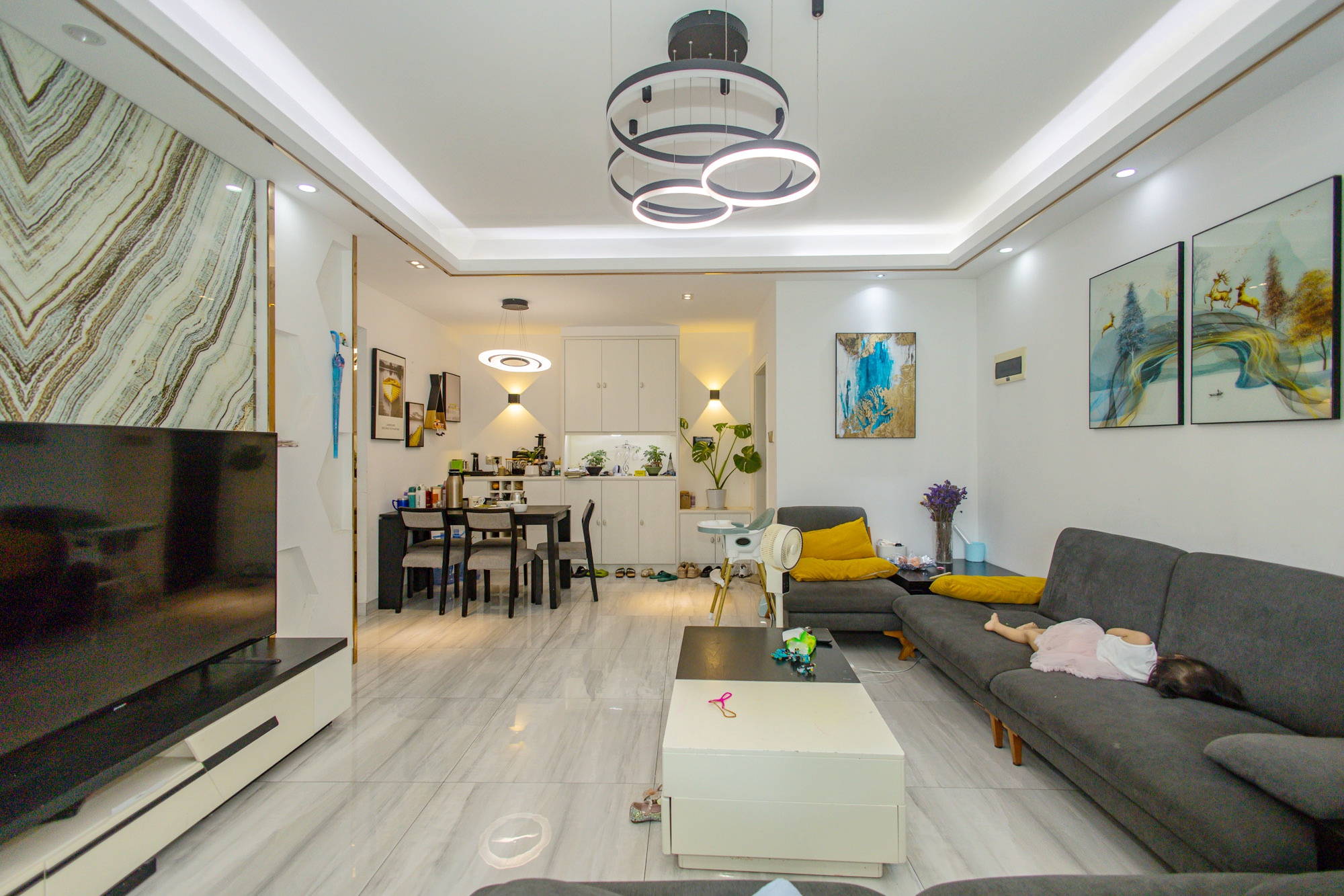 楚天世纪城西苑 3室2厅2卫 96.0万 楚天世纪城西苑 3室2厅2卫 96.0万客厅