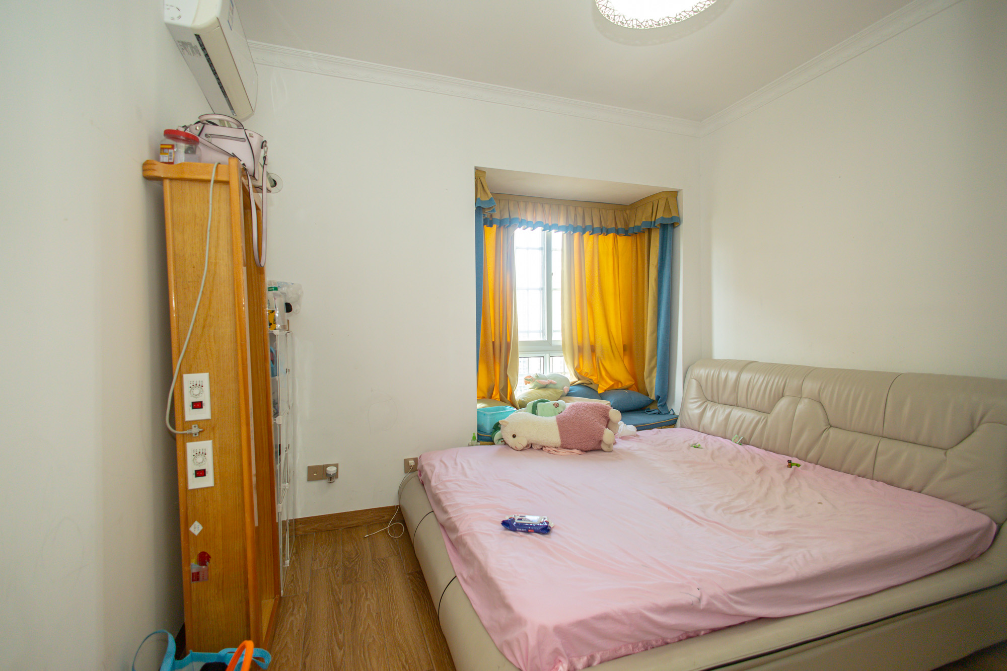 楚天世纪城西苑 3室2厅2卫 96.0万 楚天世纪城西苑 3室2厅2卫 96.0万卧室