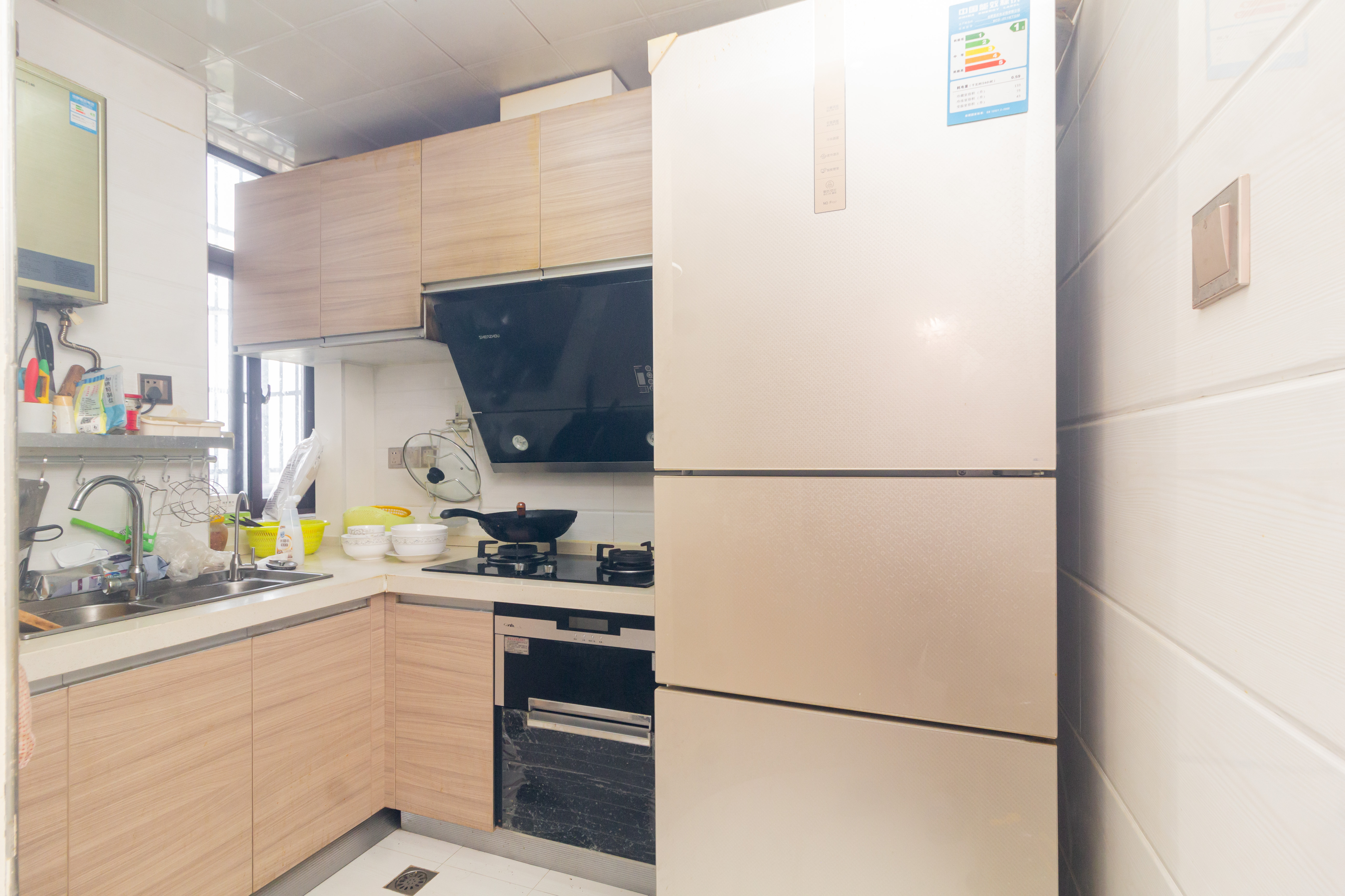 三景华御 3室2厅1卫 68.0万 三景华御 3室2厅1卫 68.0万厨房