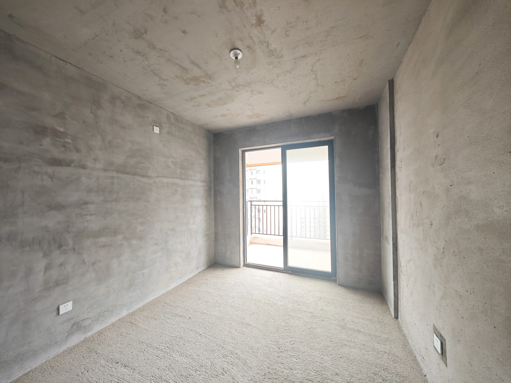 中建嘉和城  3室2厅2卫   90.00万卧室