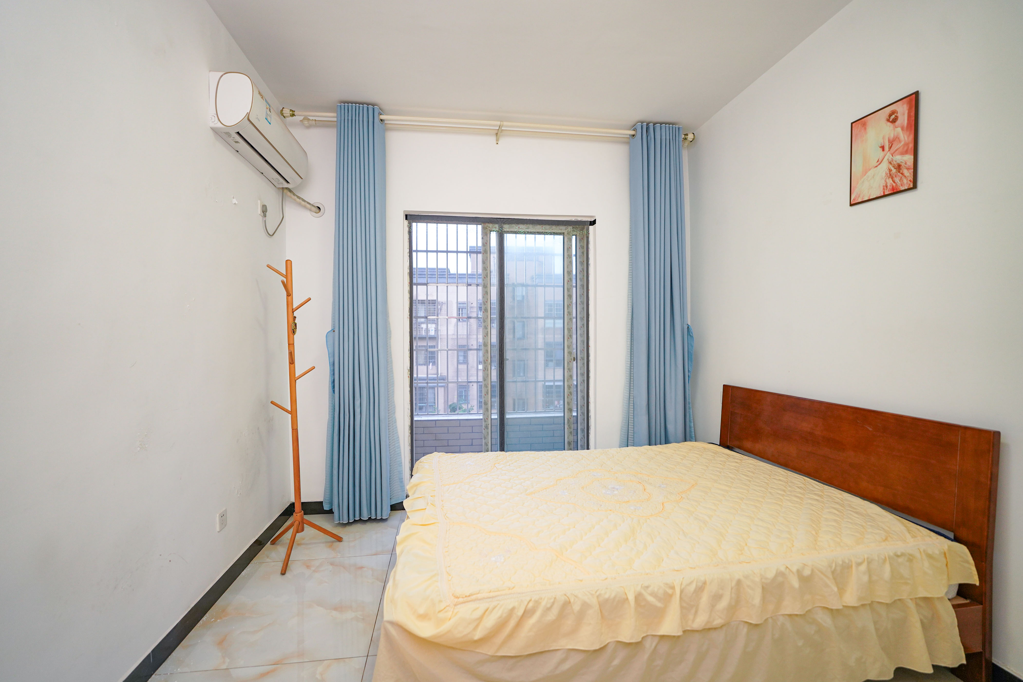 山水印象(愿景想山)  3室2厅1卫    48.0万 山水印象(愿景想山)  3室2厅1卫    48.0万卧室