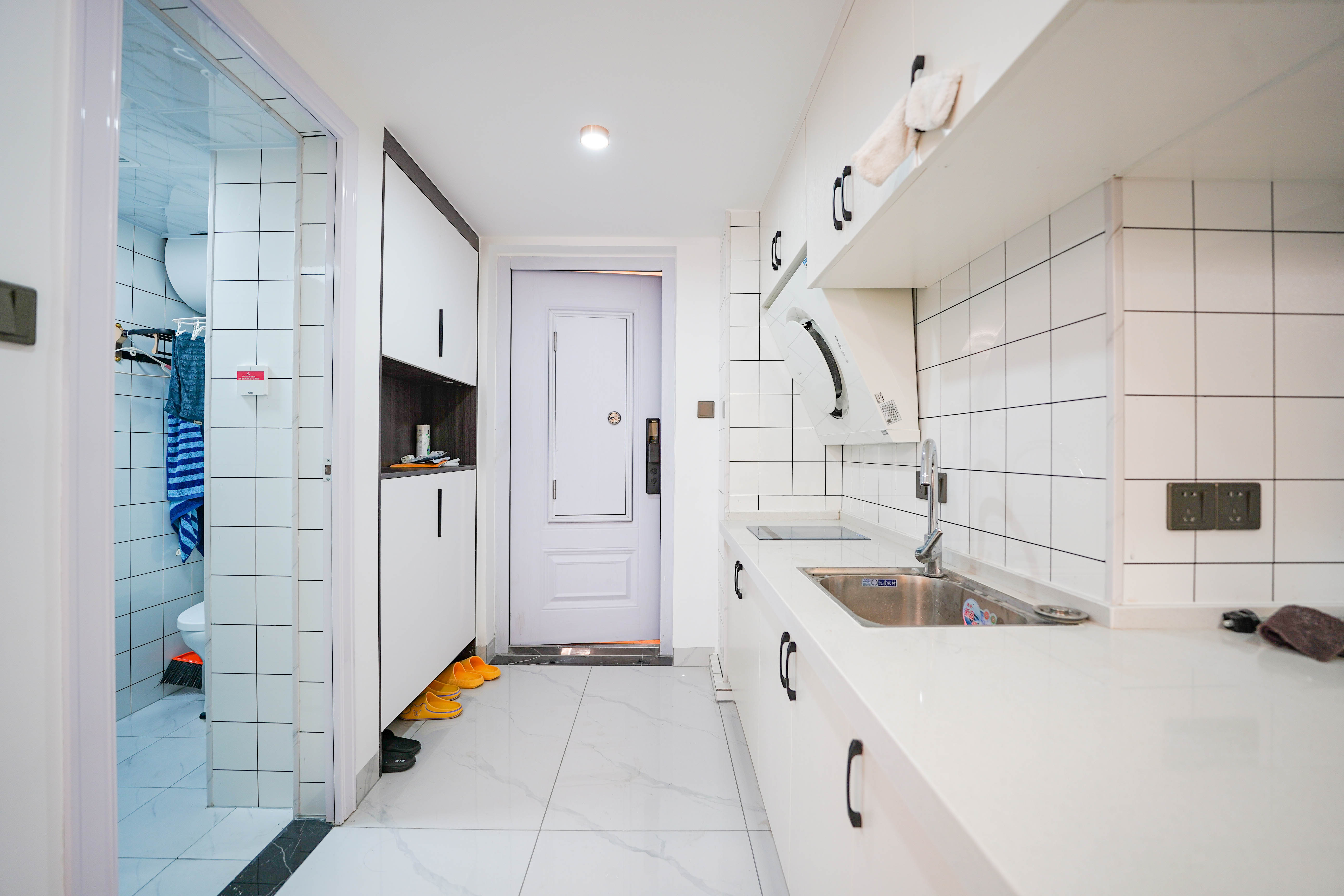 金地铂悦  1室1厅1卫    35.8万 金地铂悦  1室1厅1卫    35.8万厨房