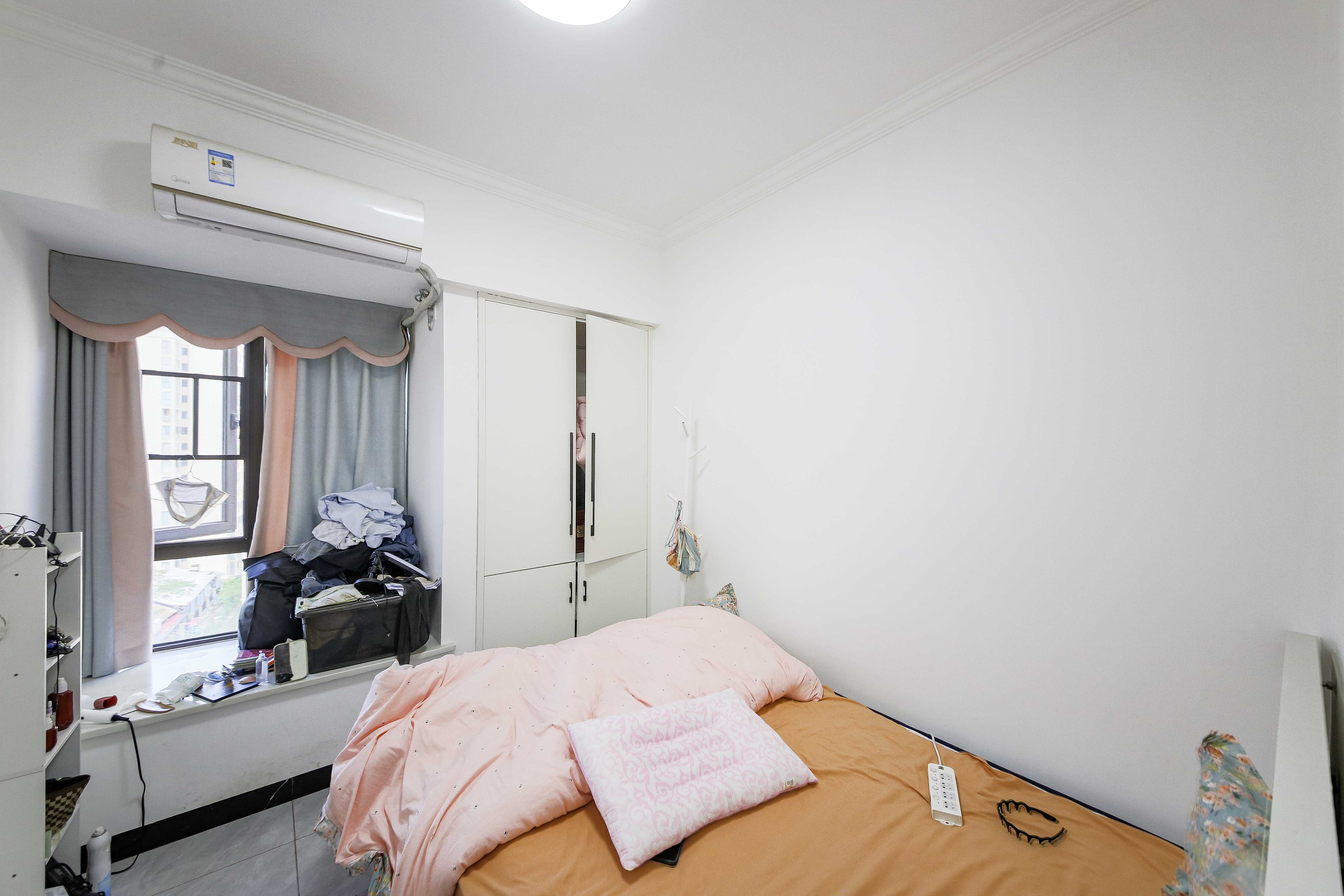 鑫远翡丽郡(鑫远翡丽雅苑) 2室1厅1卫 70.0万 鑫远翡丽郡(鑫远翡丽雅苑) 2室1厅1卫 70.0万卧室