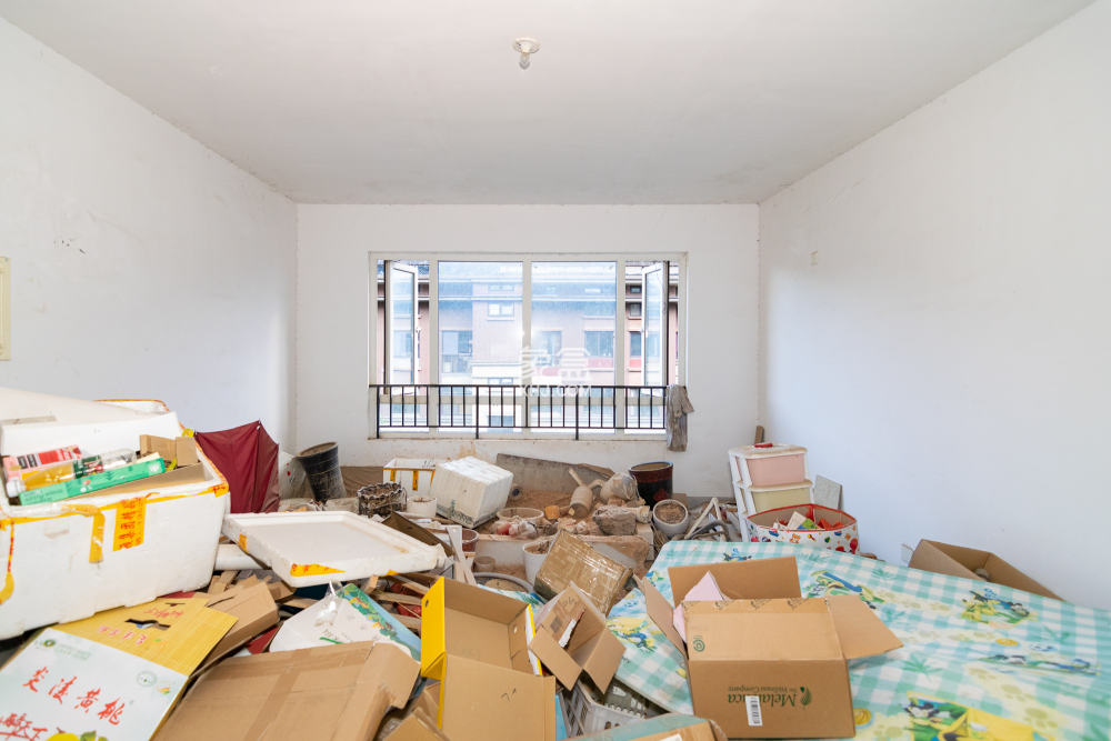 金地三千府（金地湖山樾、金地自在城）  6室2厅3卫    115.0万