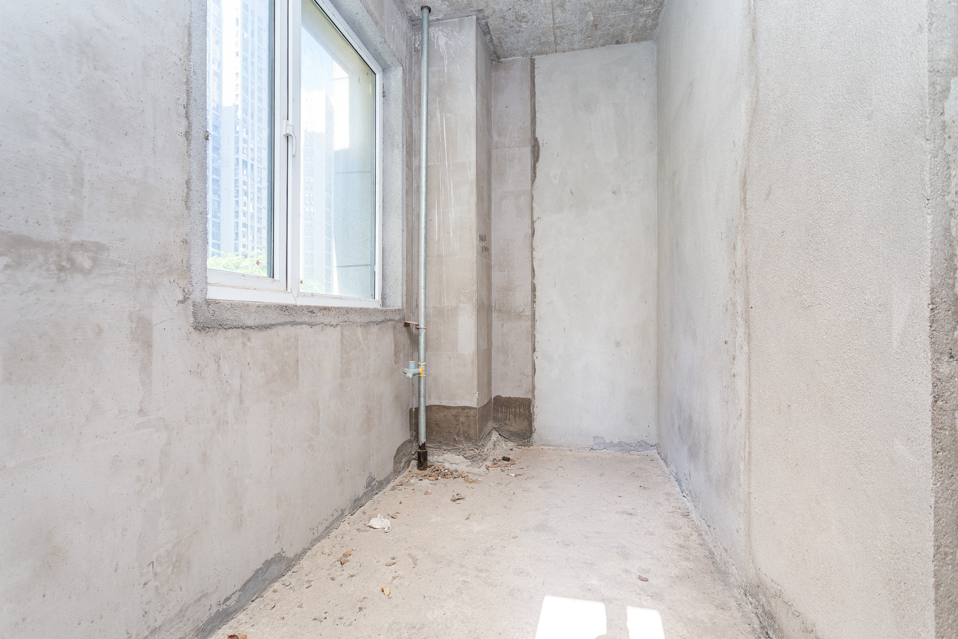 嘉宇银杉(嘉宇西苑) 3室2厅1卫 87.0万 嘉宇银杉(嘉宇西苑) 3室2厅1卫 87.0万厨房