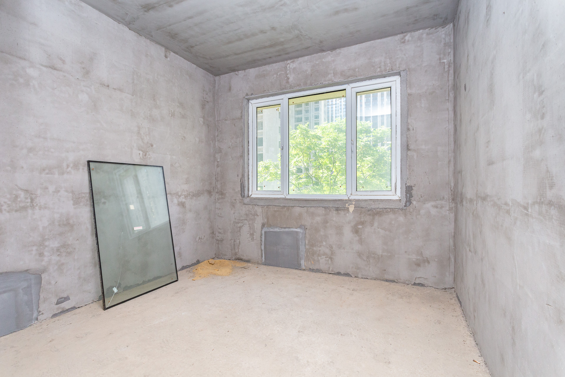 嘉宇银杉(嘉宇西苑) 3室2厅1卫 87.0万 嘉宇银杉(嘉宇西苑) 3室2厅1卫 87.0万卧室