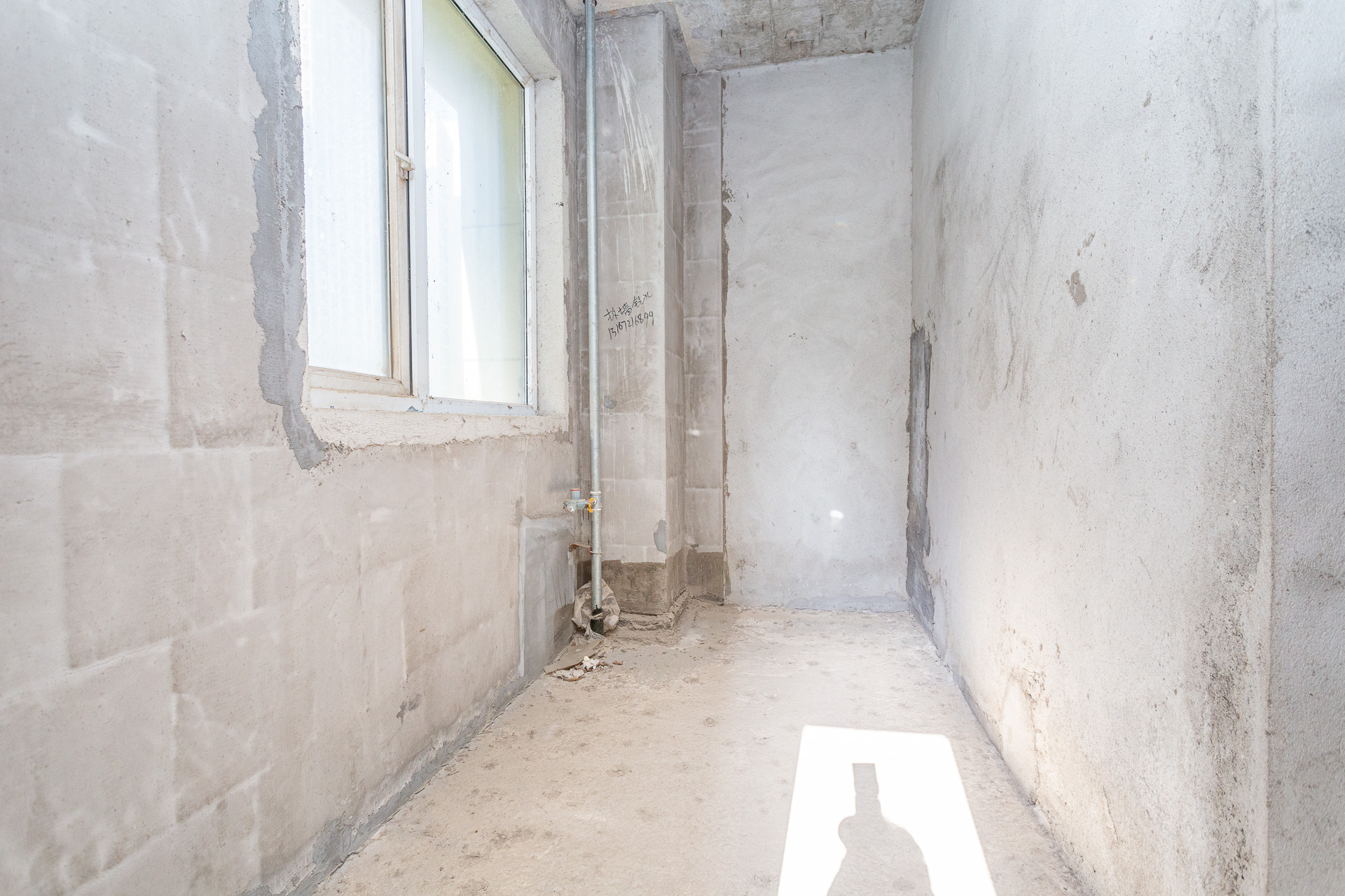 嘉宇银杉(嘉宇西苑) 3室2厅1卫 87.0万 嘉宇银杉(嘉宇西苑) 3室2厅1卫 87.0万厨房