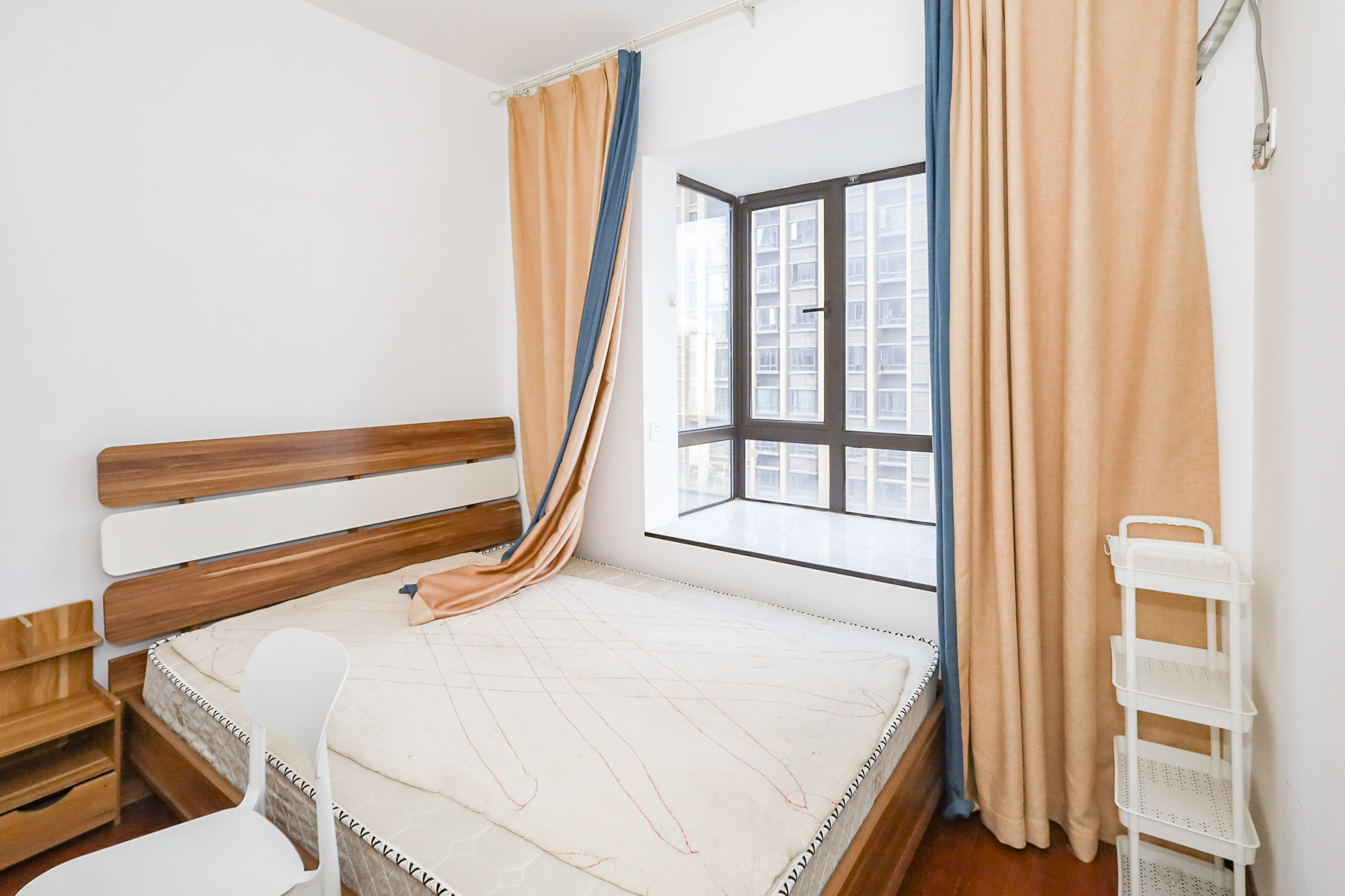 光明E城 4室2厅2卫 115.0万 光明E城 4室2厅2卫 115.0万卧室