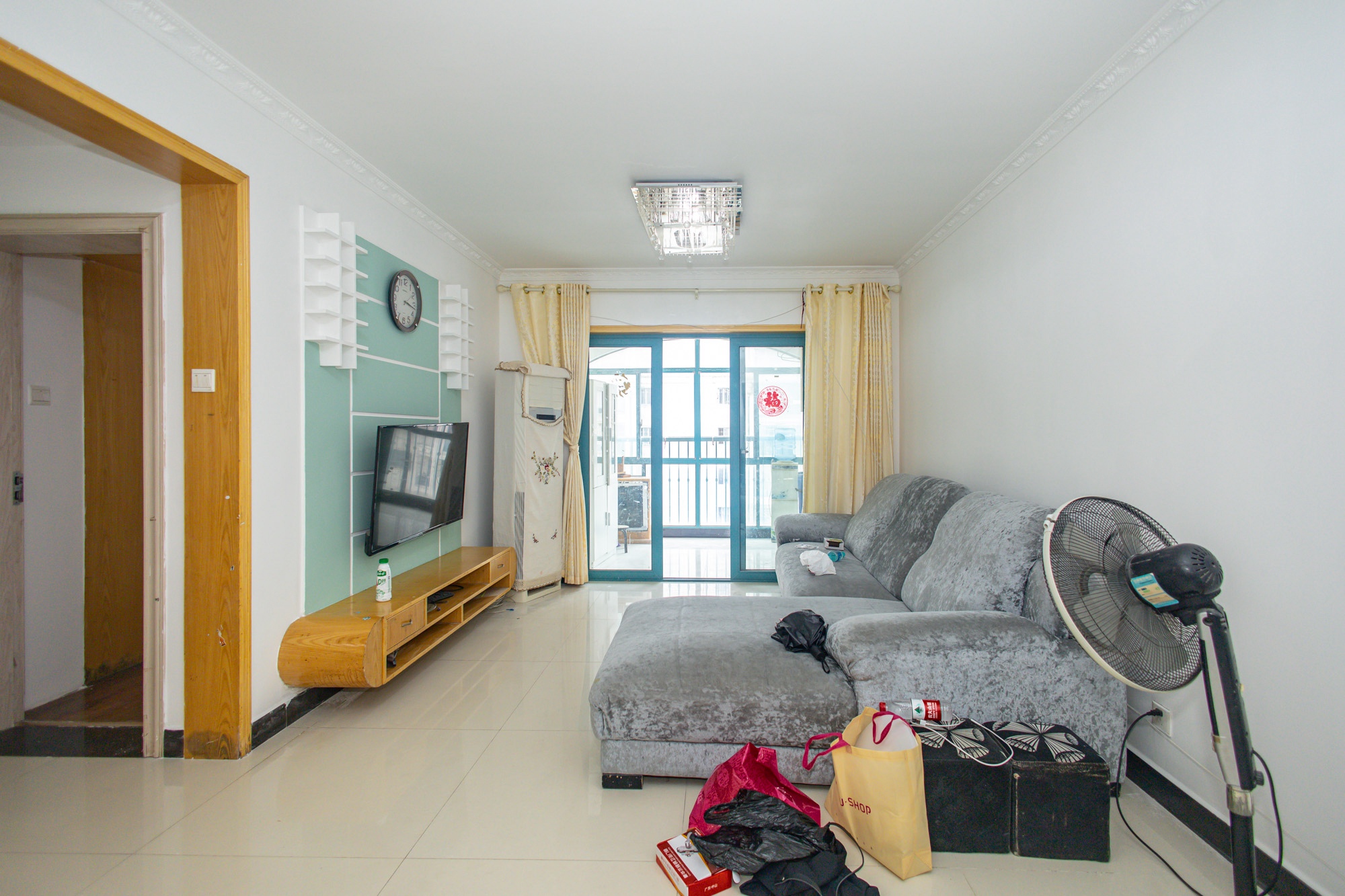 蝴蝶谷 2室2厅1卫 45.8万 蝴蝶谷 2室2厅1卫 45.8万客厅