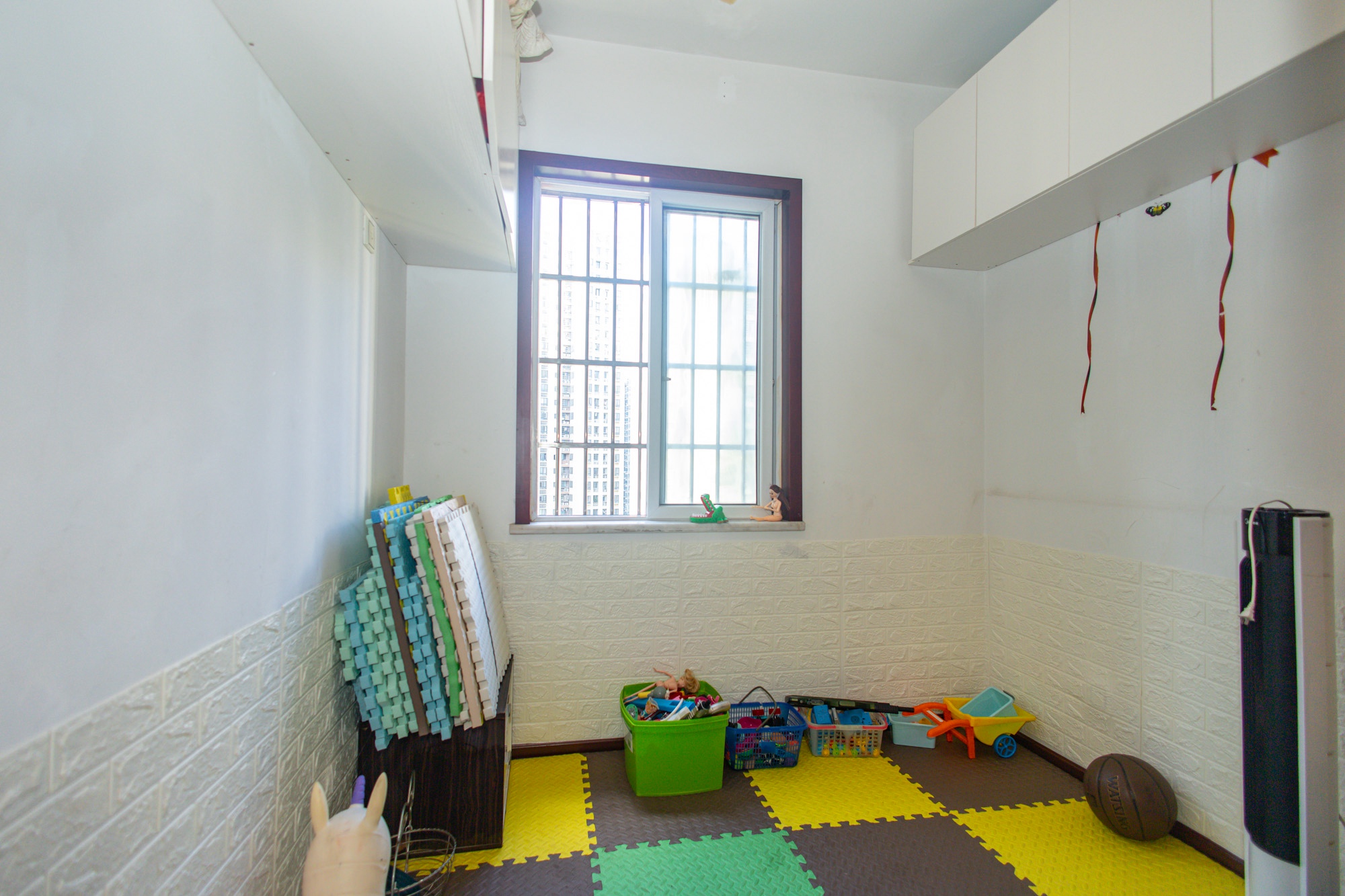 楚天世纪城东苑 3室2厅1卫 51.8万 楚天世纪城东苑 3室2厅1卫 51.8万卧室