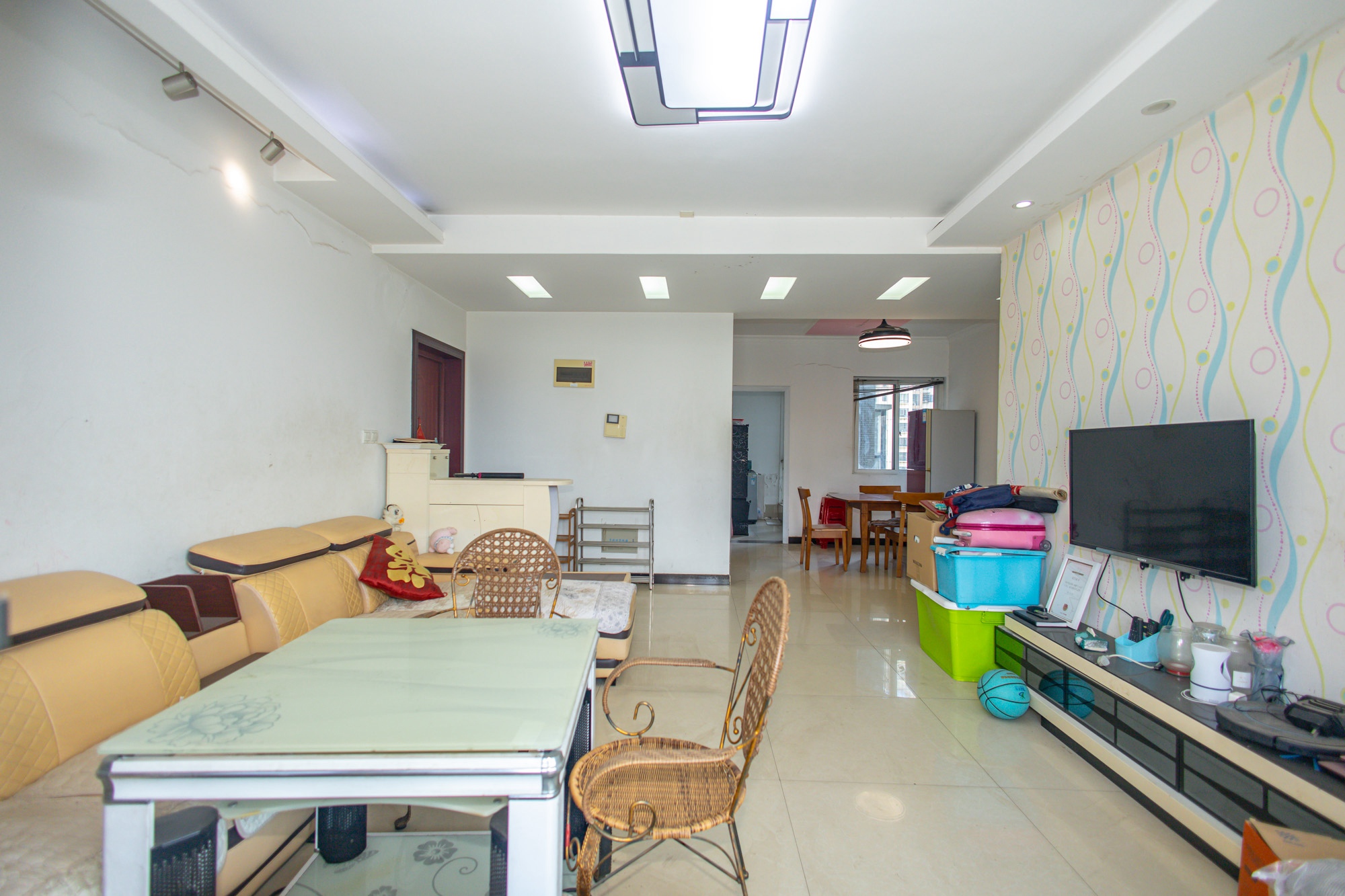 时代星城 3室2厅2卫 59.8万 时代星城 3室2厅2卫 59.8万客厅