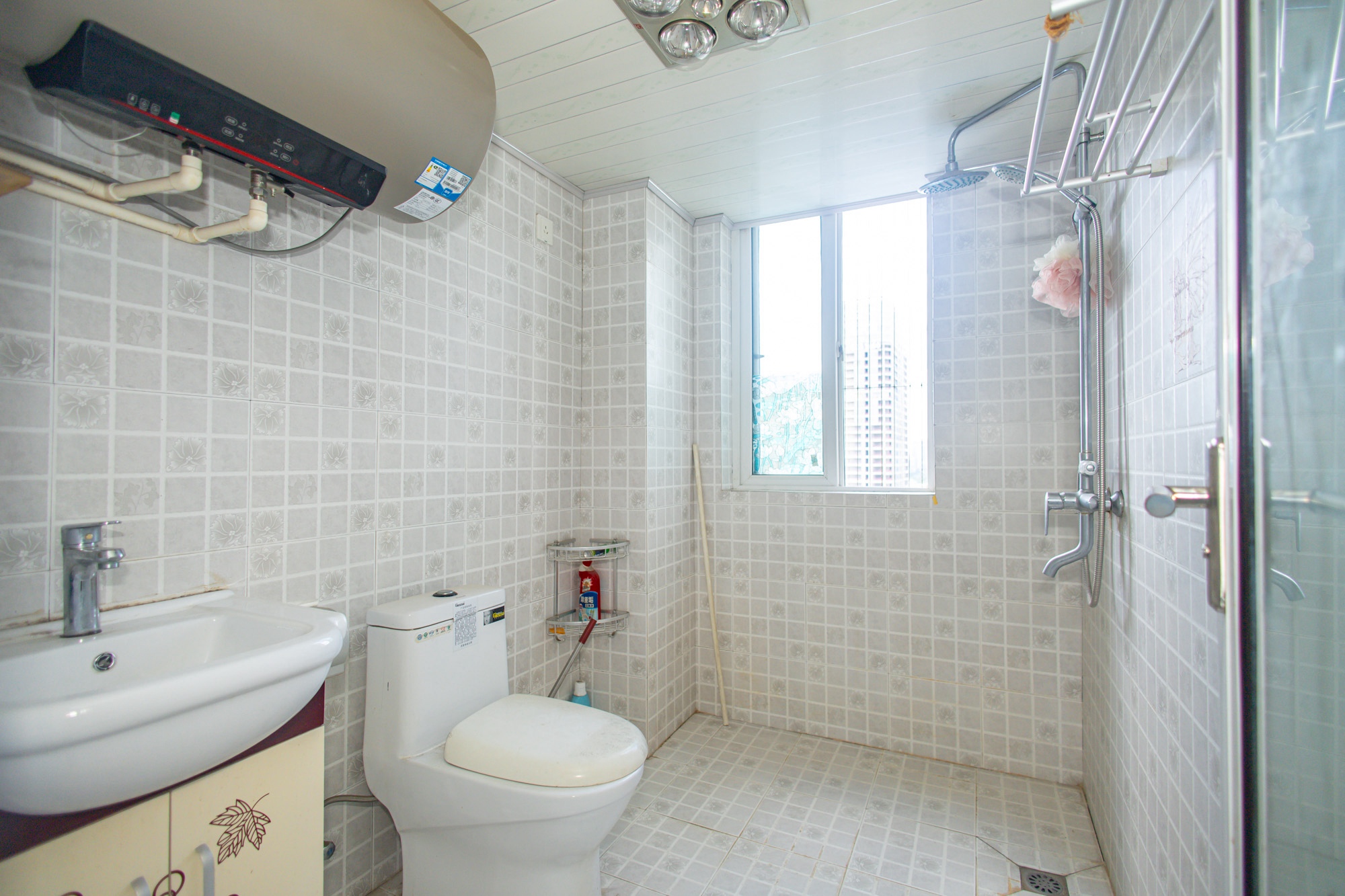 时代星城 3室2厅2卫 59.8万 时代星城 3室2厅2卫 59.8万卫生间