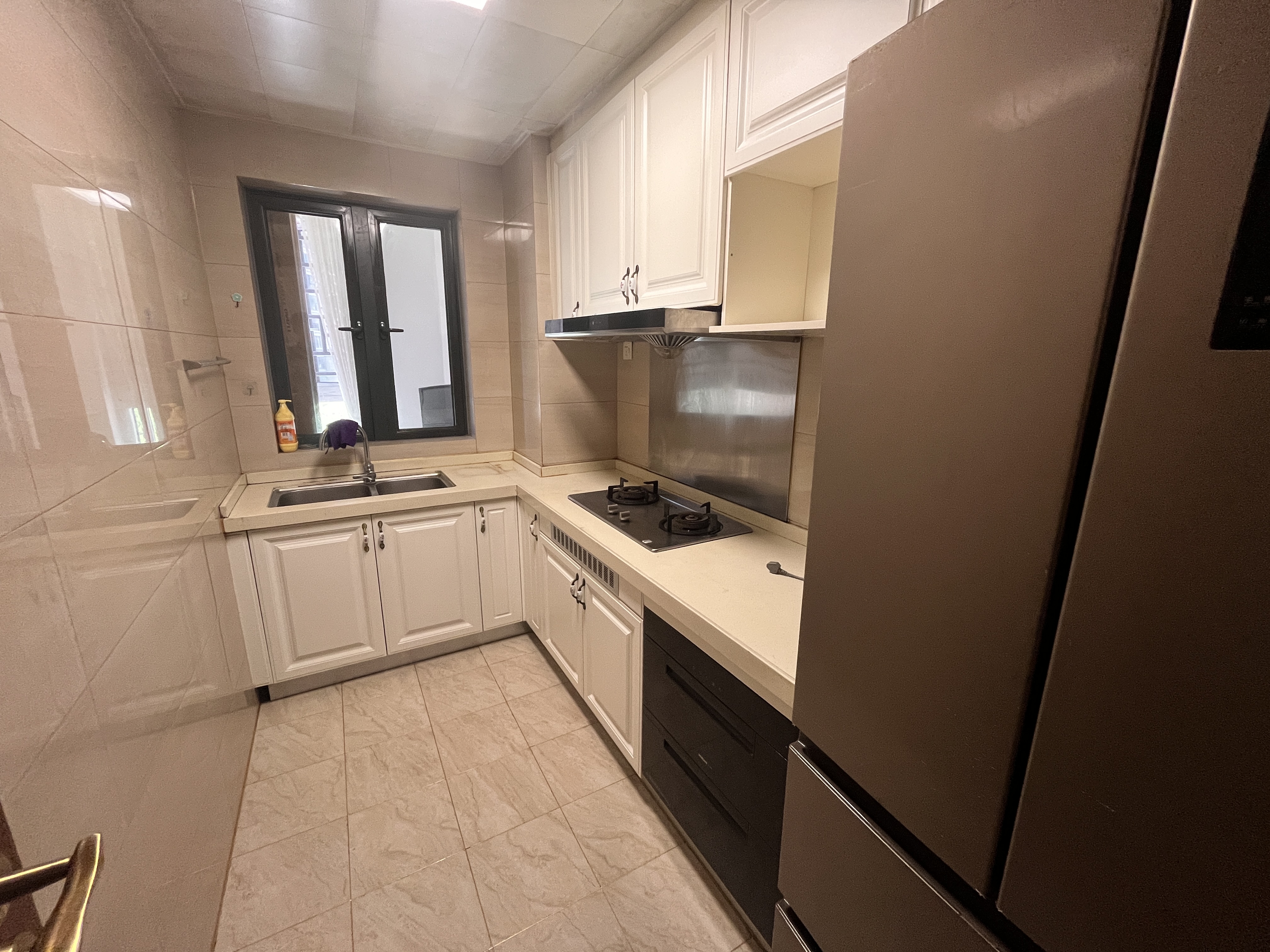 恒大华府 3室2厅2卫 85.0万 恒大华府 3室2厅2卫 85.0万室内图