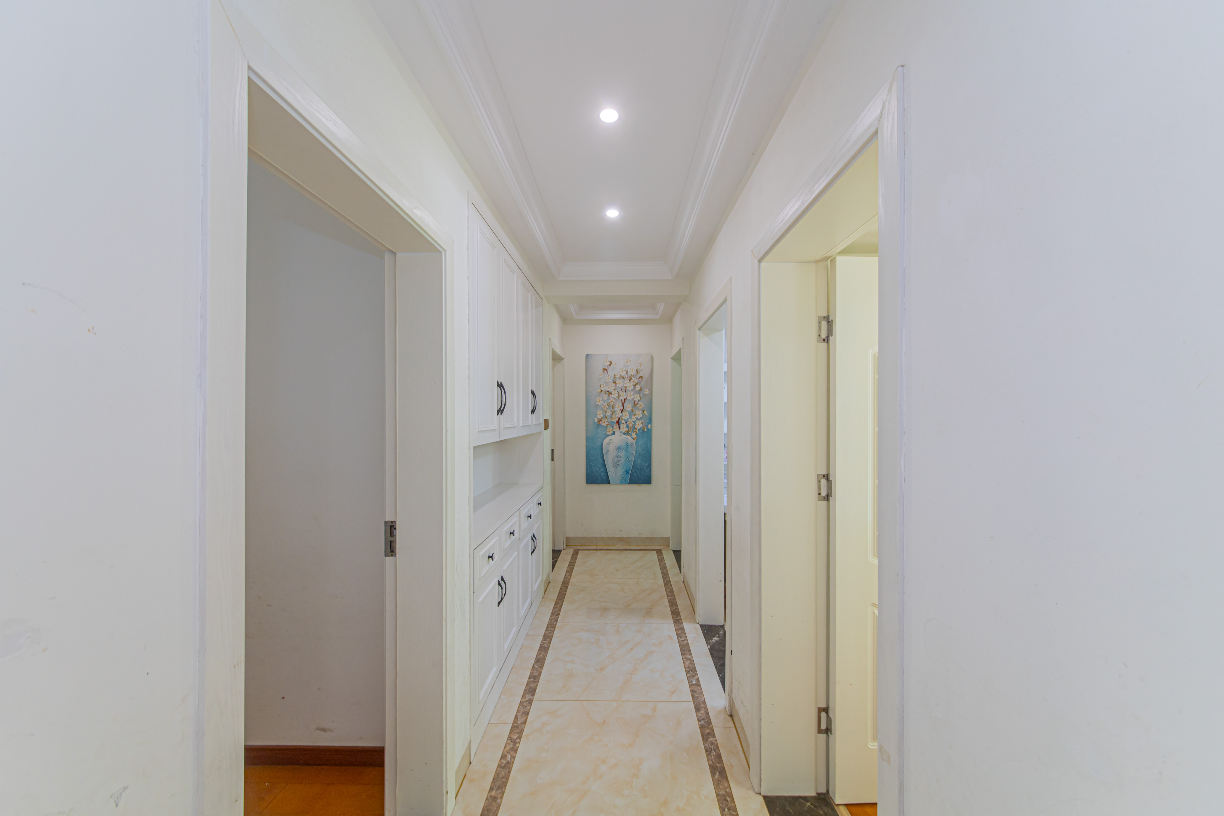 中建芙蓉嘉苑  4室2廳2衛(wèi)    124.0萬其他