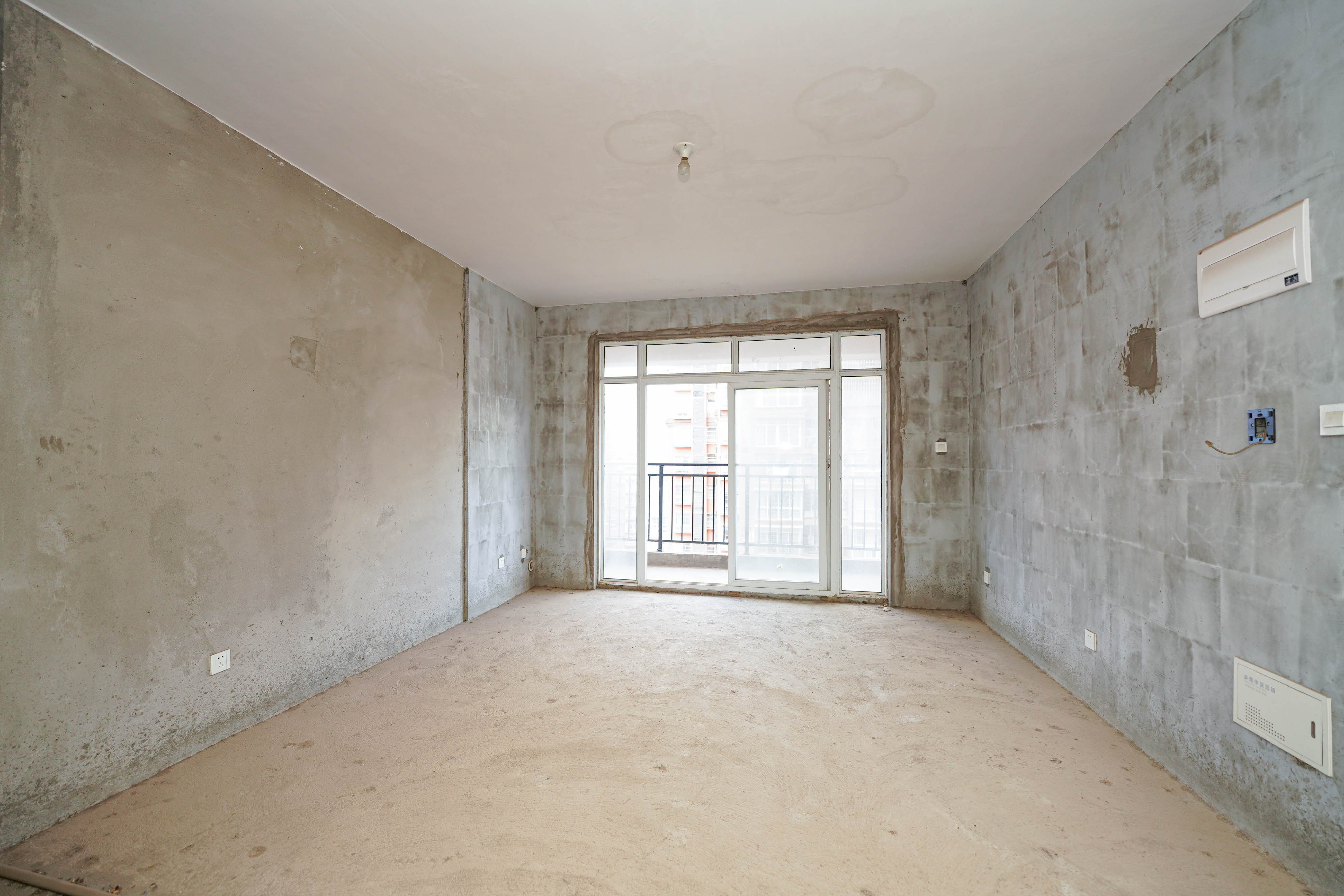 凯富南方鑫城  4室2厅2卫    65.0万 凯富南方鑫城  4室2厅2卫    65.0万