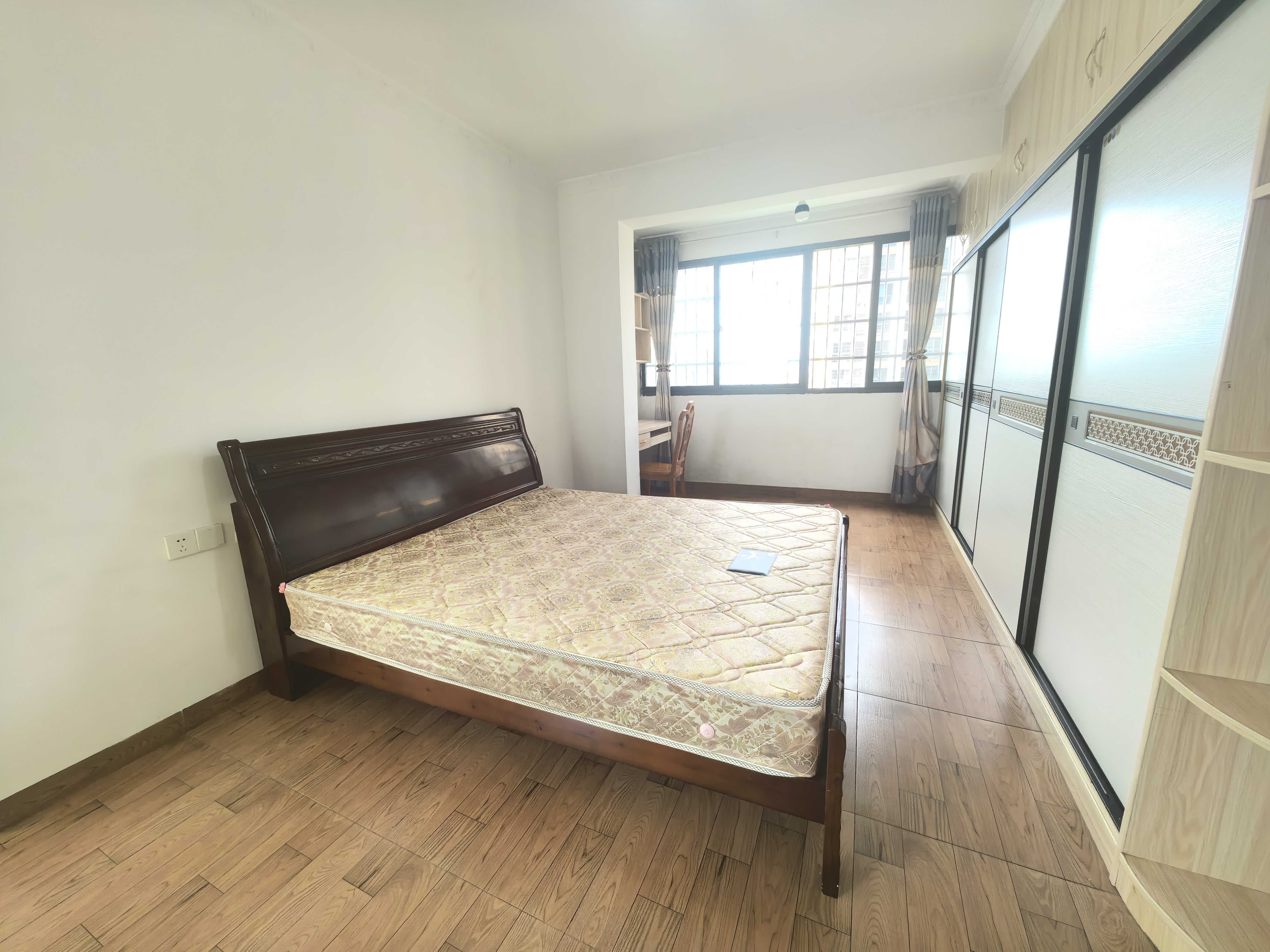新明安置小区  2室2厅1卫   31.80万室内图