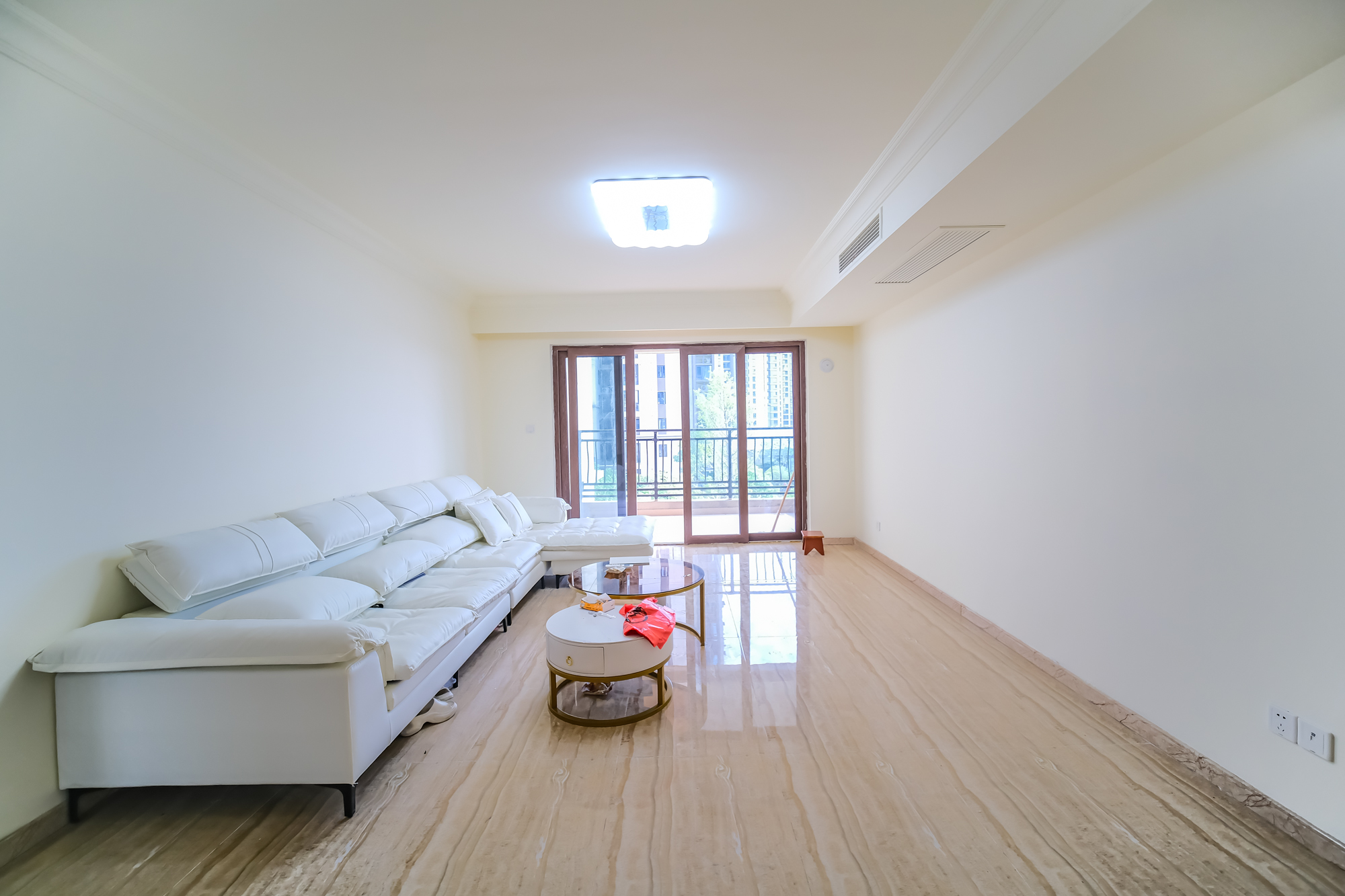 碧桂园翘楚棠  4室2厅2卫    99.0万 碧桂园翘楚棠  4室2厅2卫    99.0万