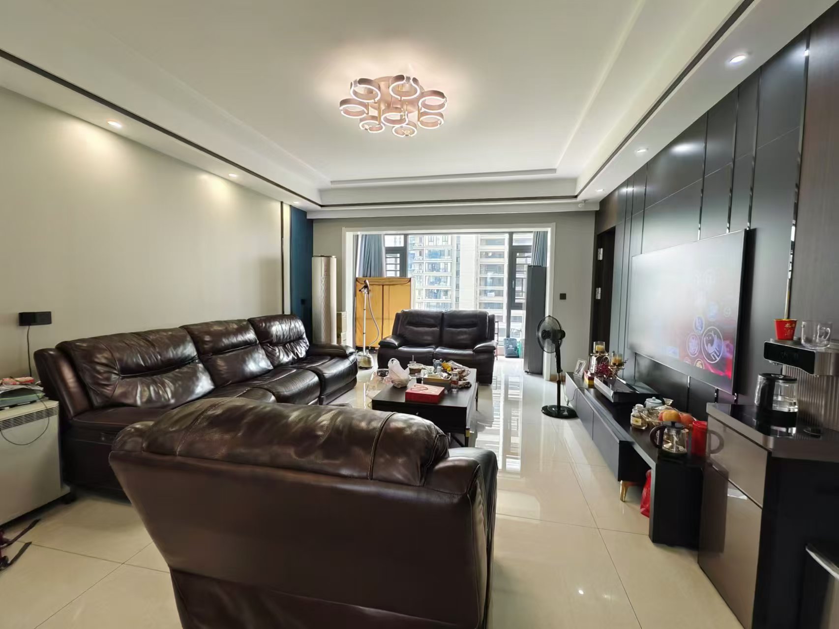 恒大华府 4室2厅2卫 170.0万 恒大华府 4室2厅2卫 170.0万室内图