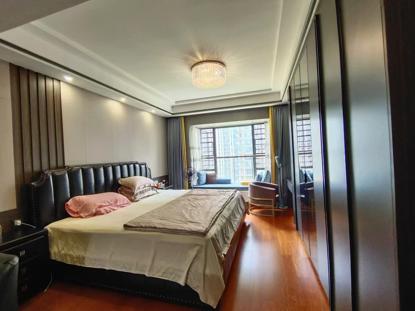 恒大华府 4室2厅2卫 170.0万 恒大华府 4室2厅2卫 170.0万室内图