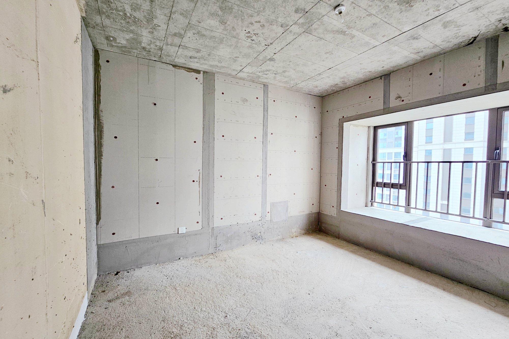 阳光城尚东湾嘉林苑 3室2厅2卫 100.0万 阳光城尚东湾嘉林苑 3室2厅2卫 100.0万其他