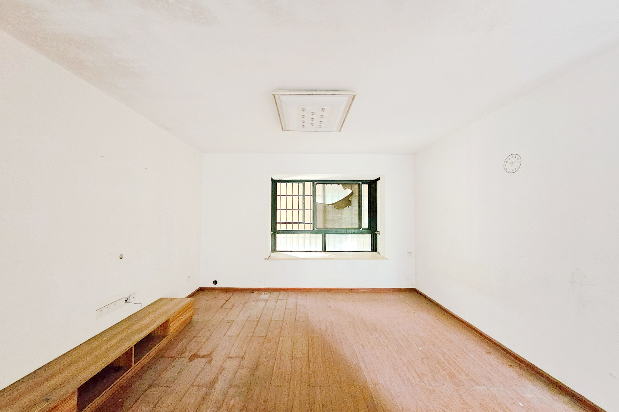 东玺门  3室2厅1卫    88.0万 东玺门  3室2厅1卫    88.0万