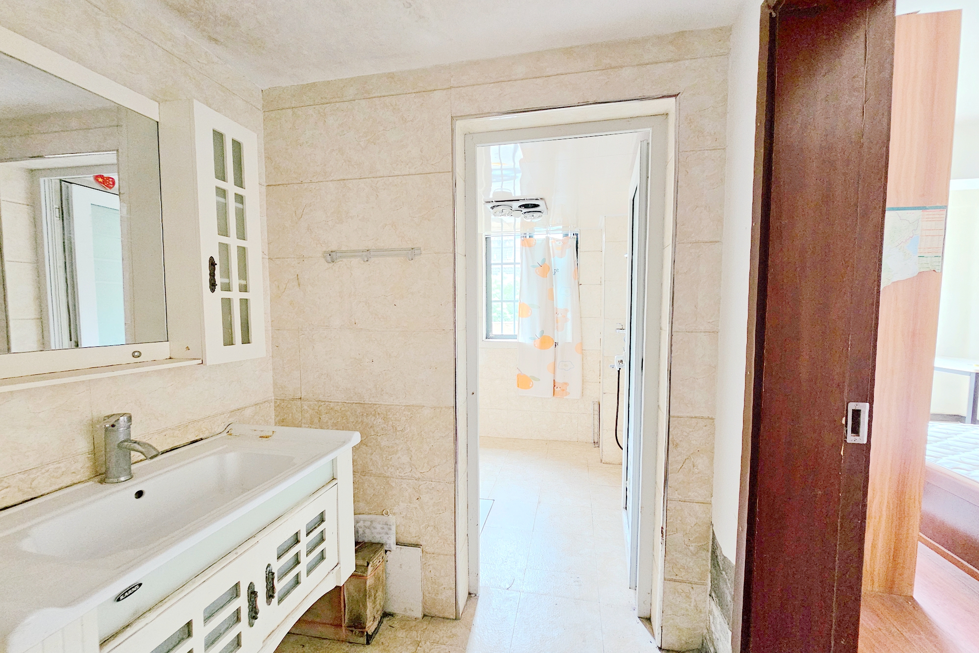 东玺门  3室2厅1卫    88.0万 东玺门  3室2厅1卫    88.0万卫生间