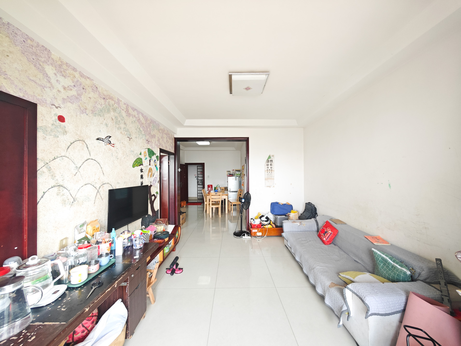 德庆水韵山城 2室2厅1卫 45.8万 德庆水韵山城 2室2厅1卫 45.8万客厅