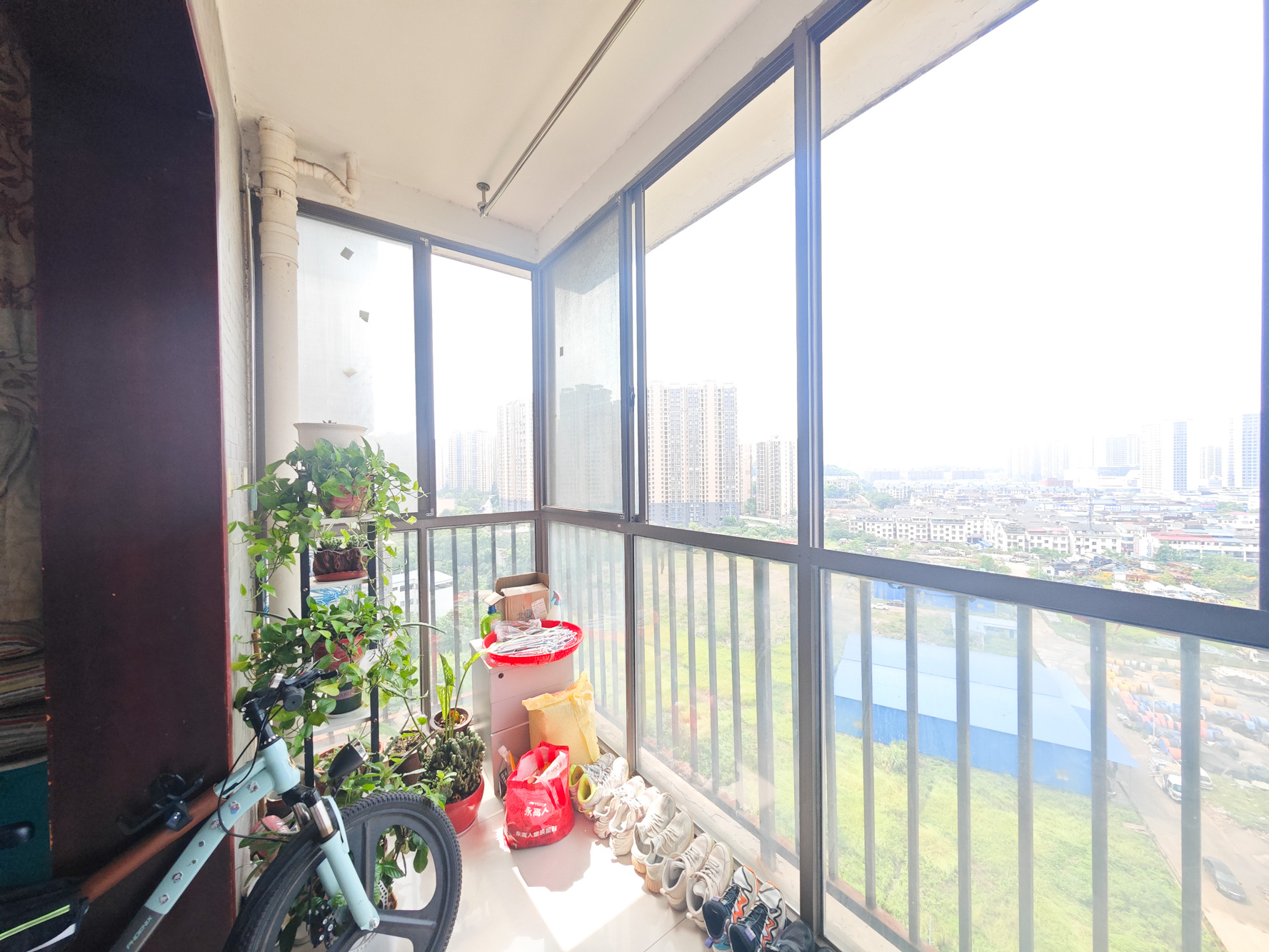 德庆水韵山城 2室2厅1卫 45.8万 德庆水韵山城 2室2厅1卫 45.8万阳台