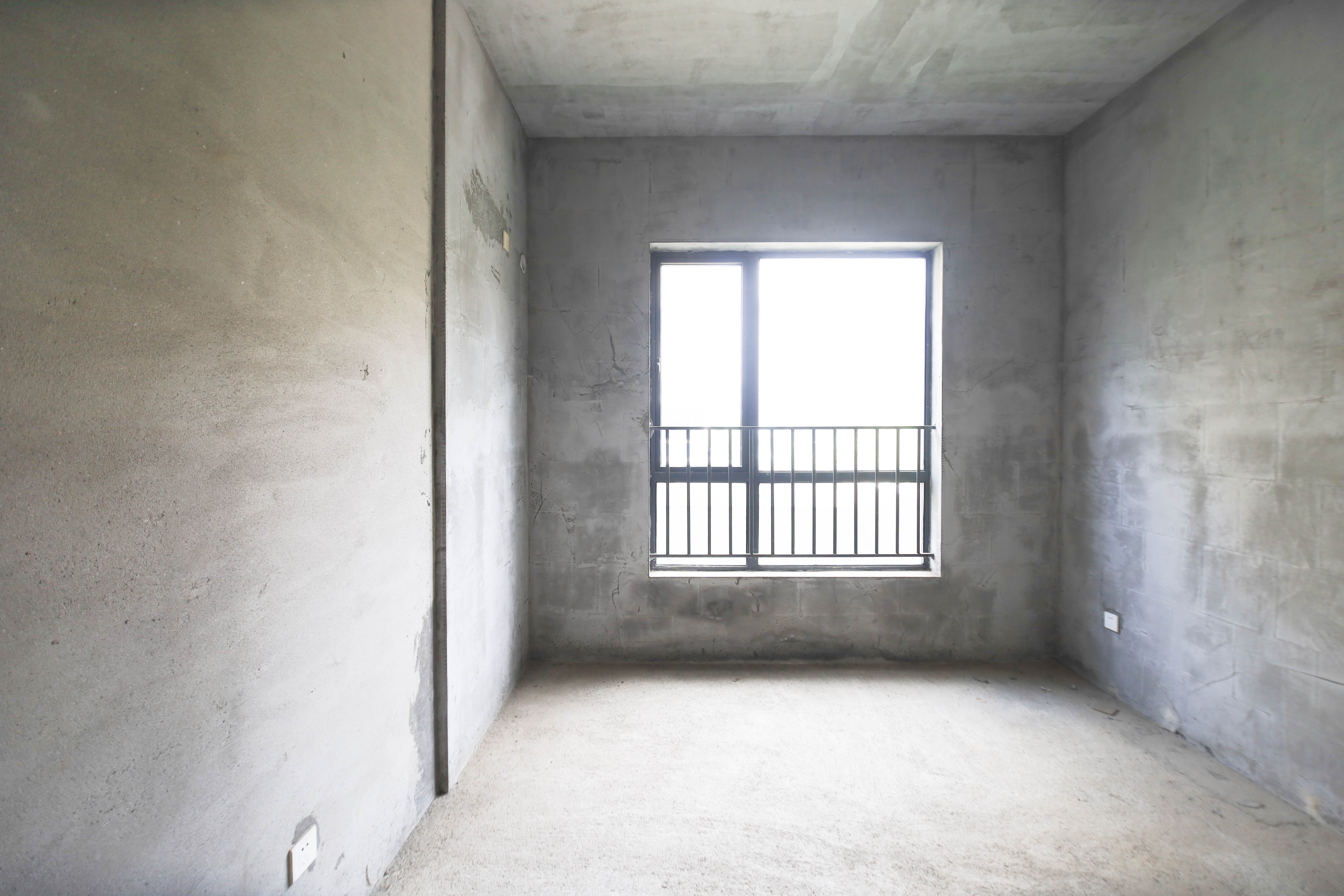 五矿万境园 4室2厅2卫 175.0万 五矿万境园 4室2厅2卫 175.0万卧室