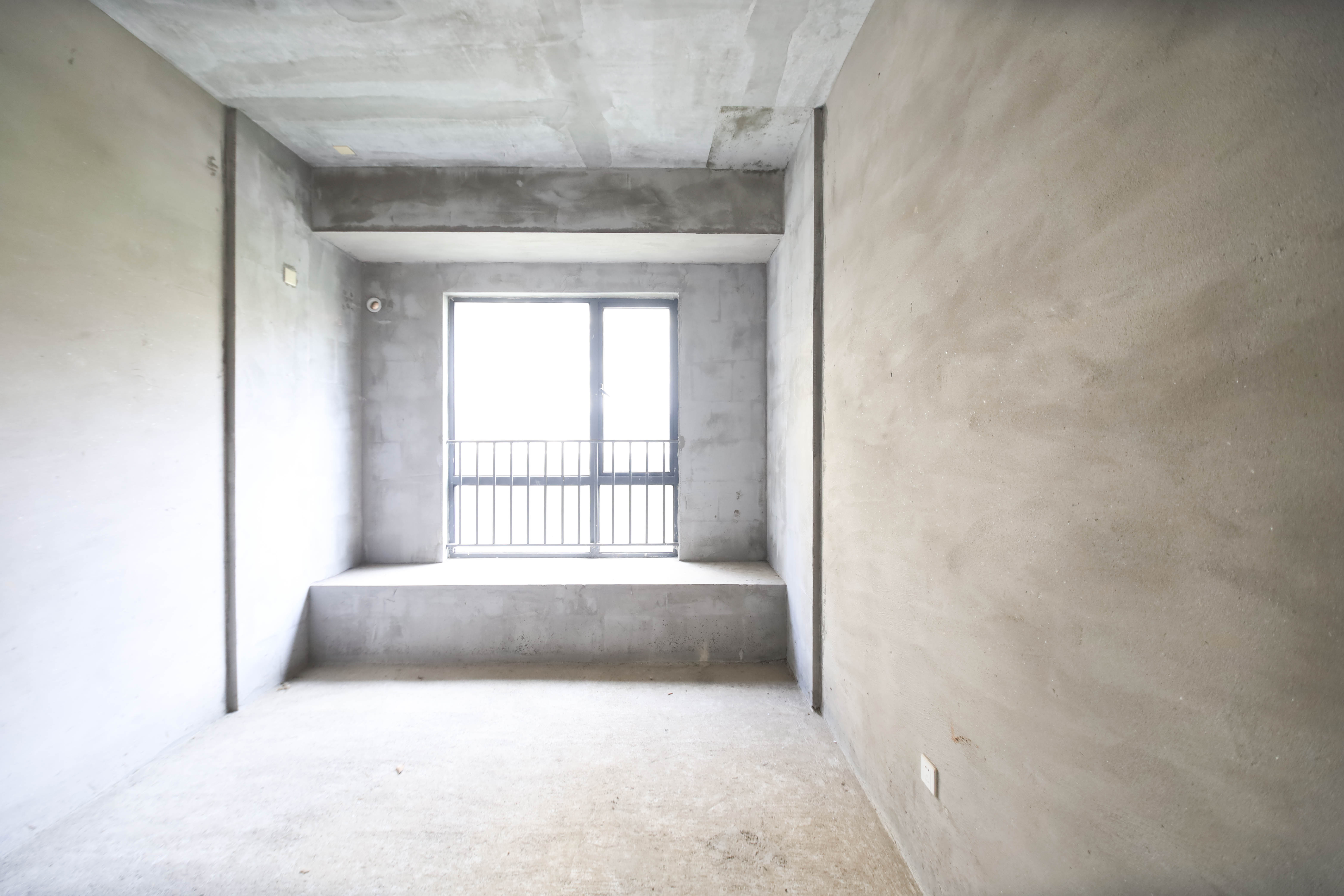 五矿万境园 4室2厅2卫 175.0万 五矿万境园 4室2厅2卫 175.0万卧室