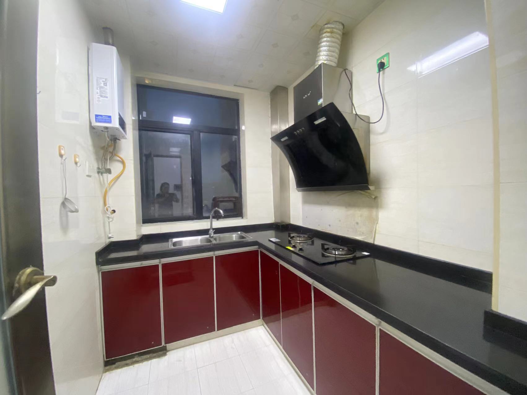 龙腾国际 2室2厅1卫 42.8万 龙腾国际 2室2厅1卫 42.8万室内图