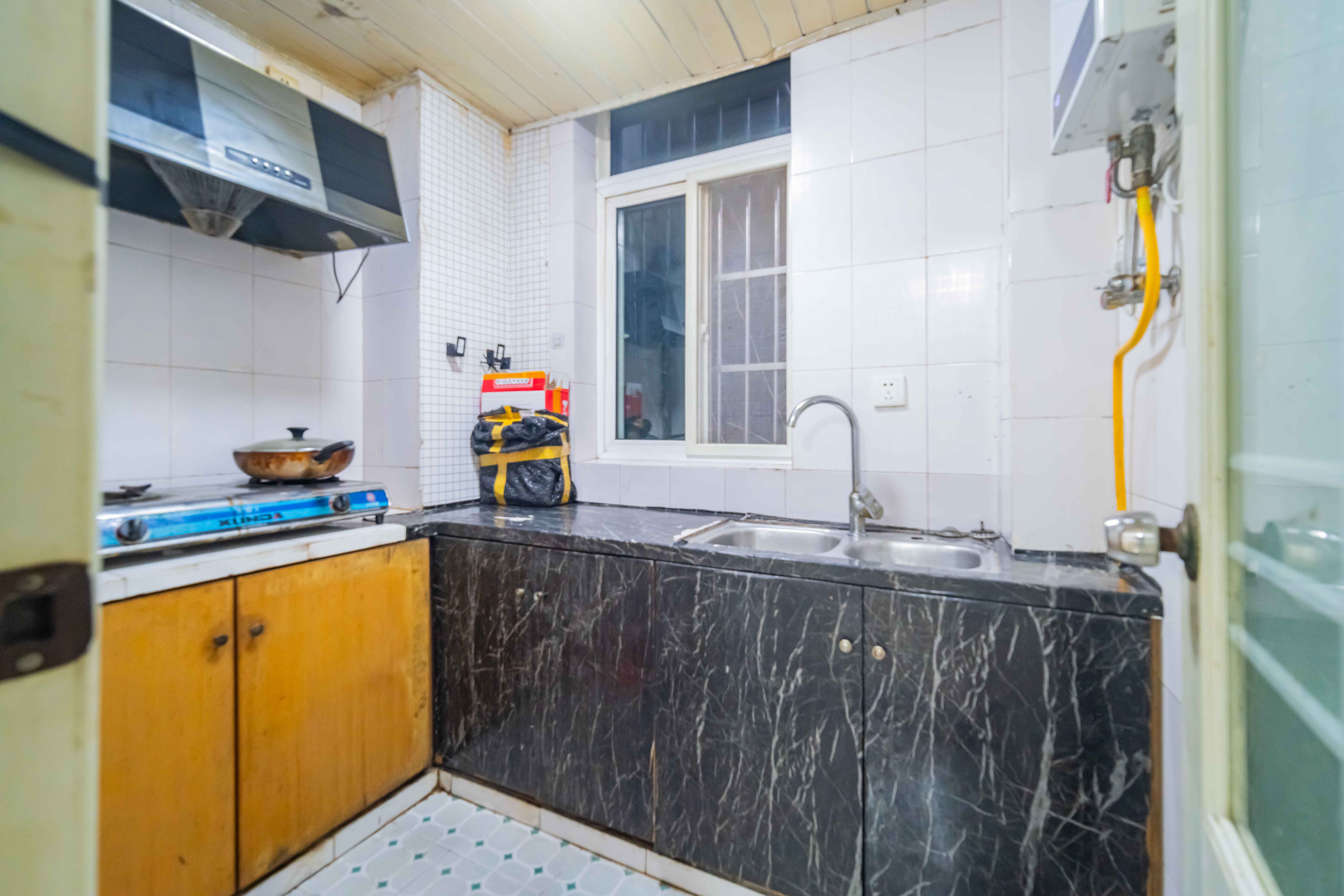 三重星都心  1室1厅1卫    72.0万 三重星都心  1室1厅1卫    72.0万厨房