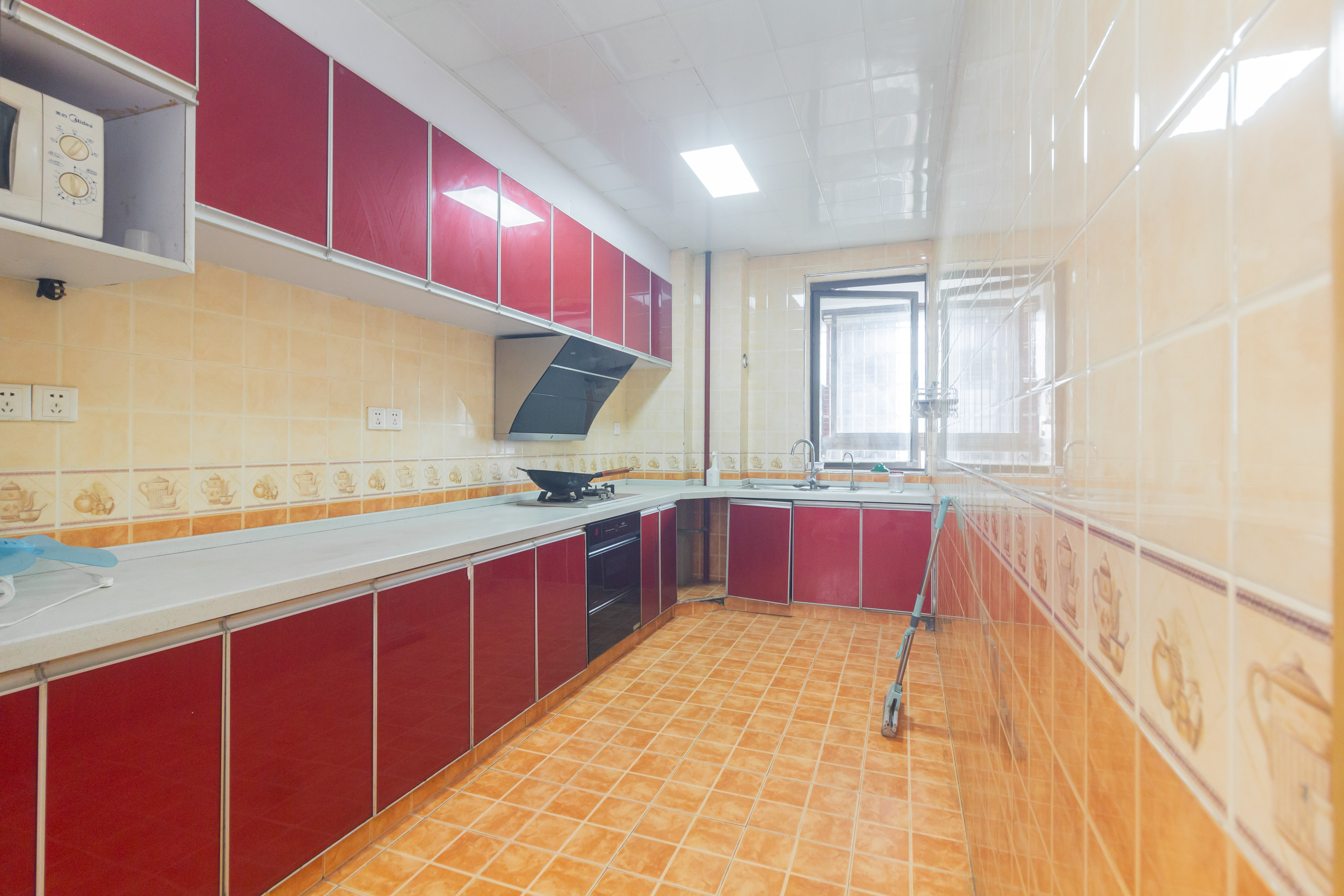 方略潇邦  4室2厅2卫    85.0万 方略潇邦  4室2厅2卫    85.0万厨房