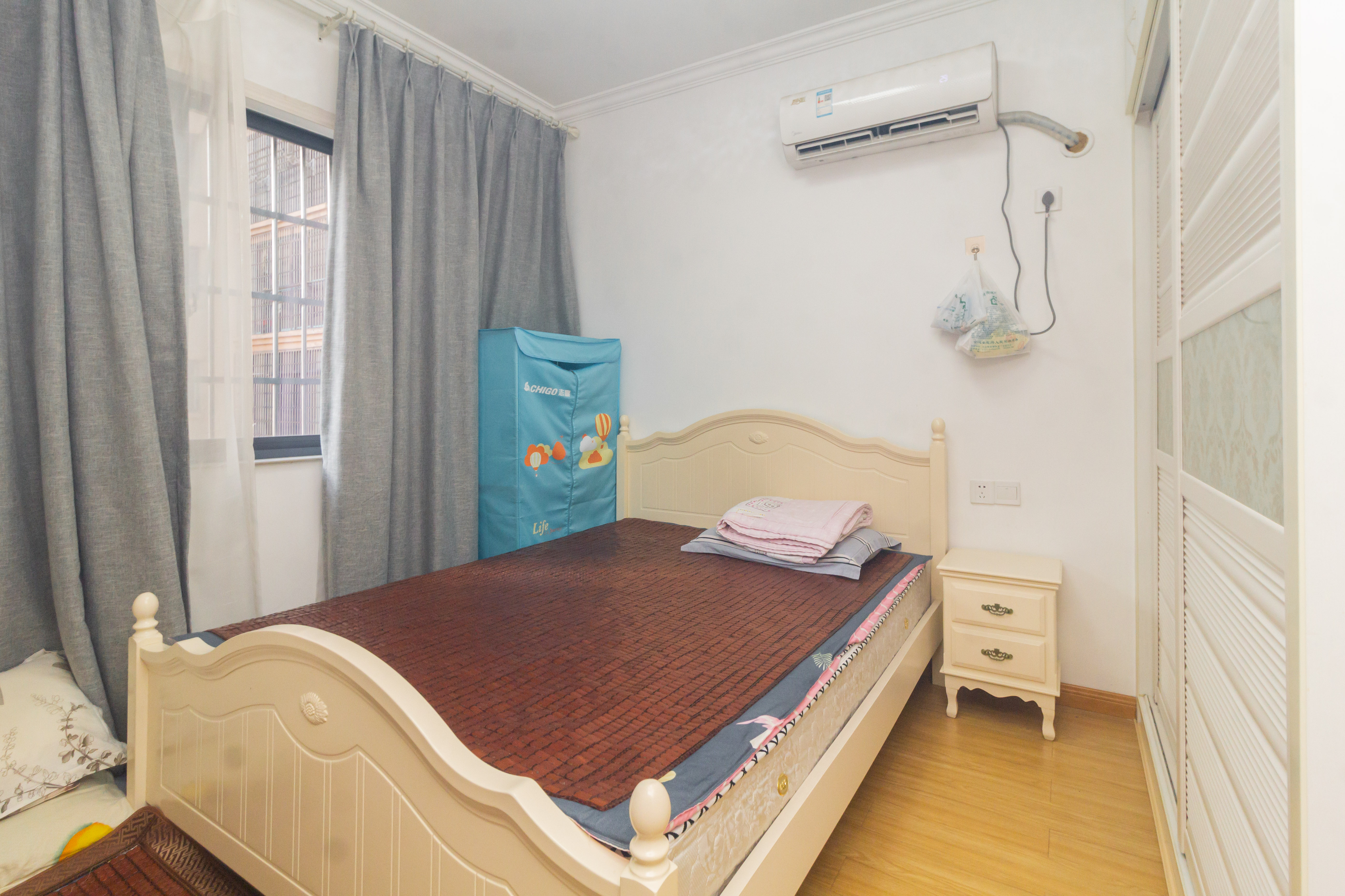 佳美紫郡 3室2厅1卫 63.8万 佳美紫郡 3室2厅1卫 63.8万卧室