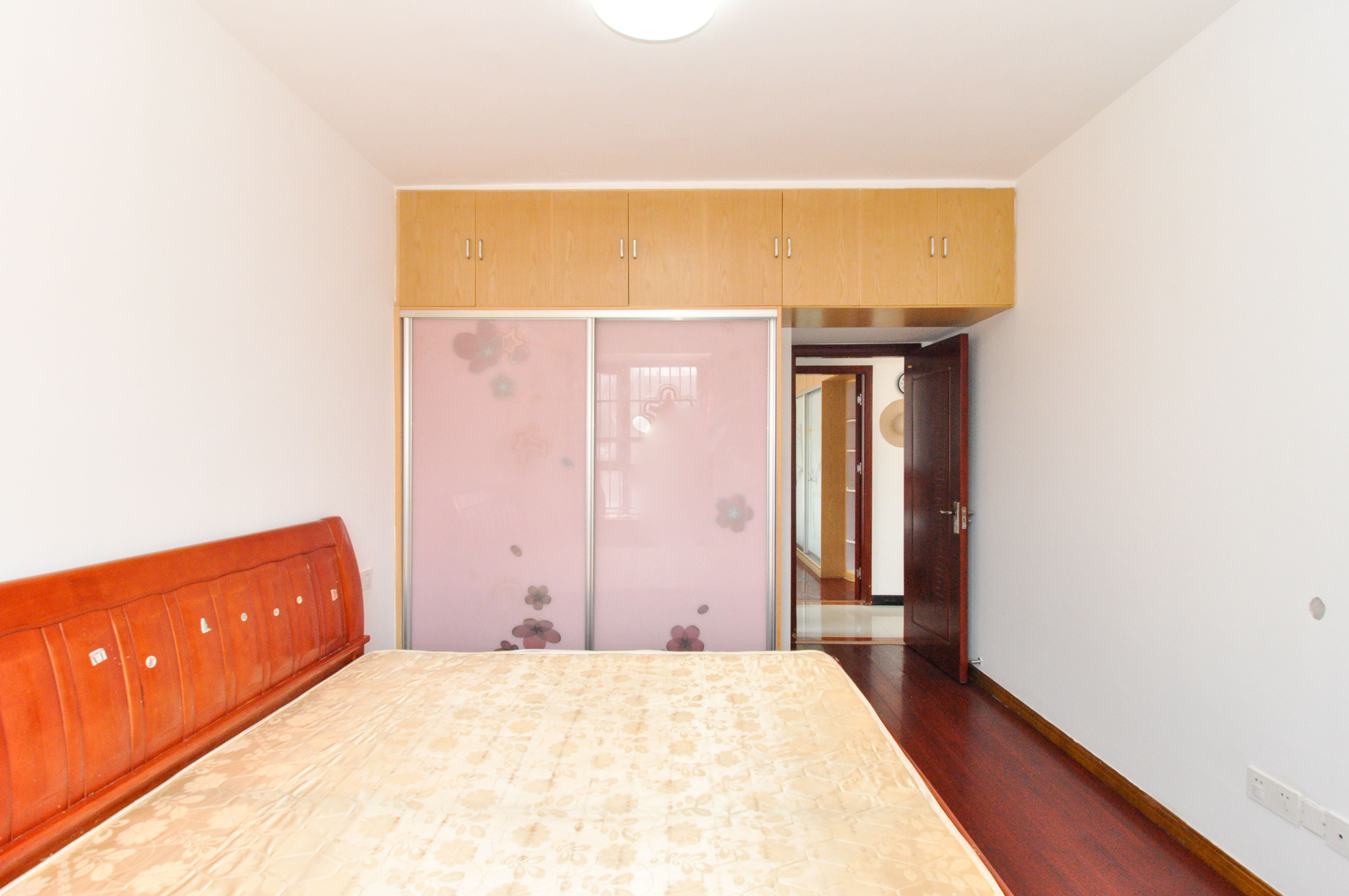 地华梅溪湖畔  2室2厅1卫    62.8万 地华梅溪湖畔  2室2厅1卫    62.8万其他