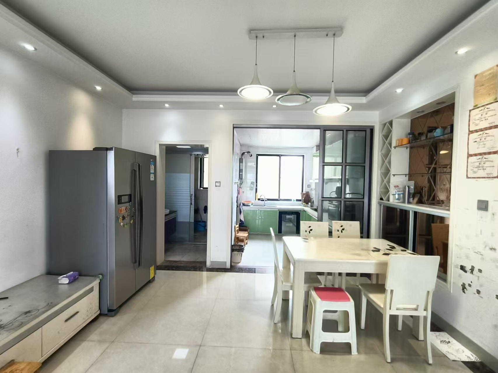 湘银三期水岸蓝郡 4室2厅2卫 75.0万 湘银三期水岸蓝郡 4室2厅2卫 75.0万室内图