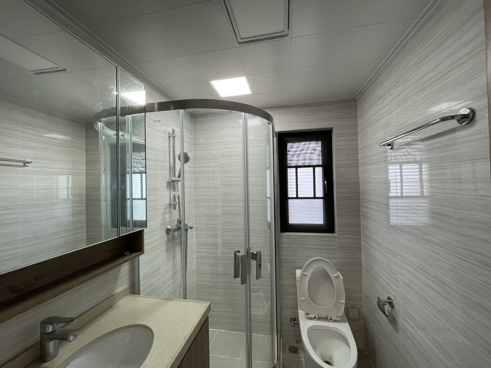 美的翰城  4室2厅2卫    116.0万 美的翰城  4室2厅2卫    116.0万室内图