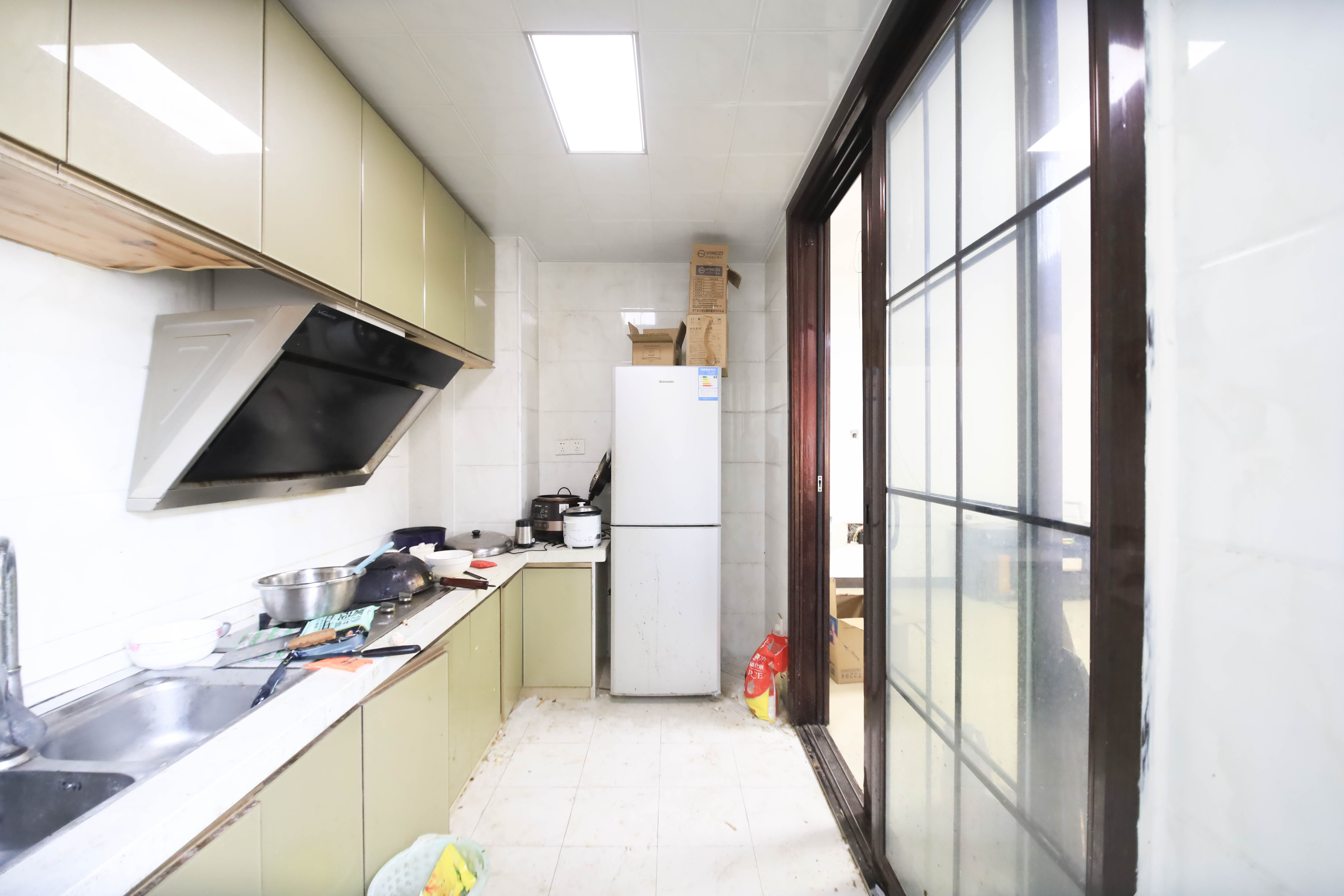 富春山  4室2厅2卫   100.00万其他