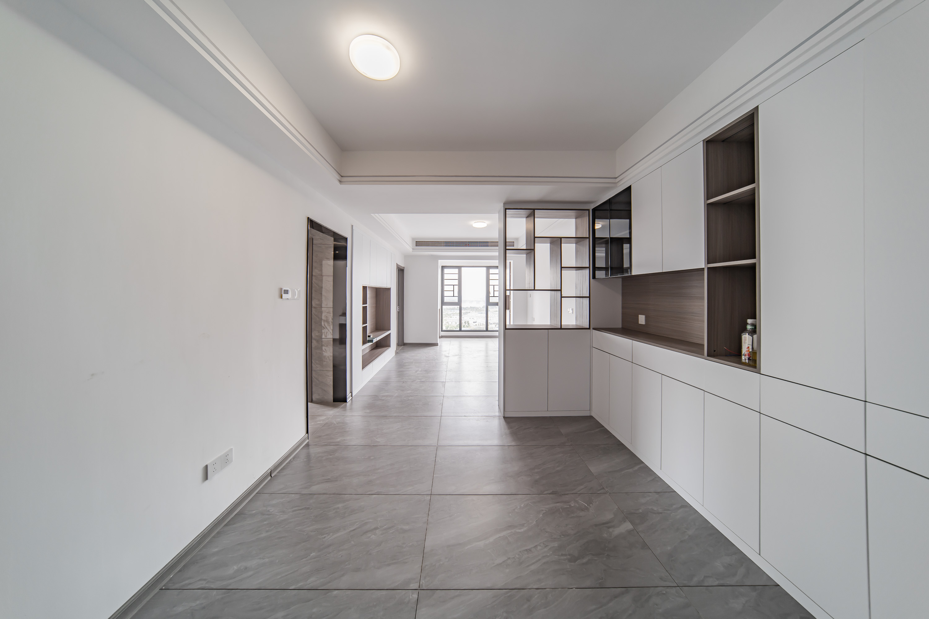 洋湖18克拉(旷远洋湖18克拉)  3室2厅1卫    99.0万 洋湖18克拉(旷远洋湖18克拉)  3室2厅1卫    99.0万客厅