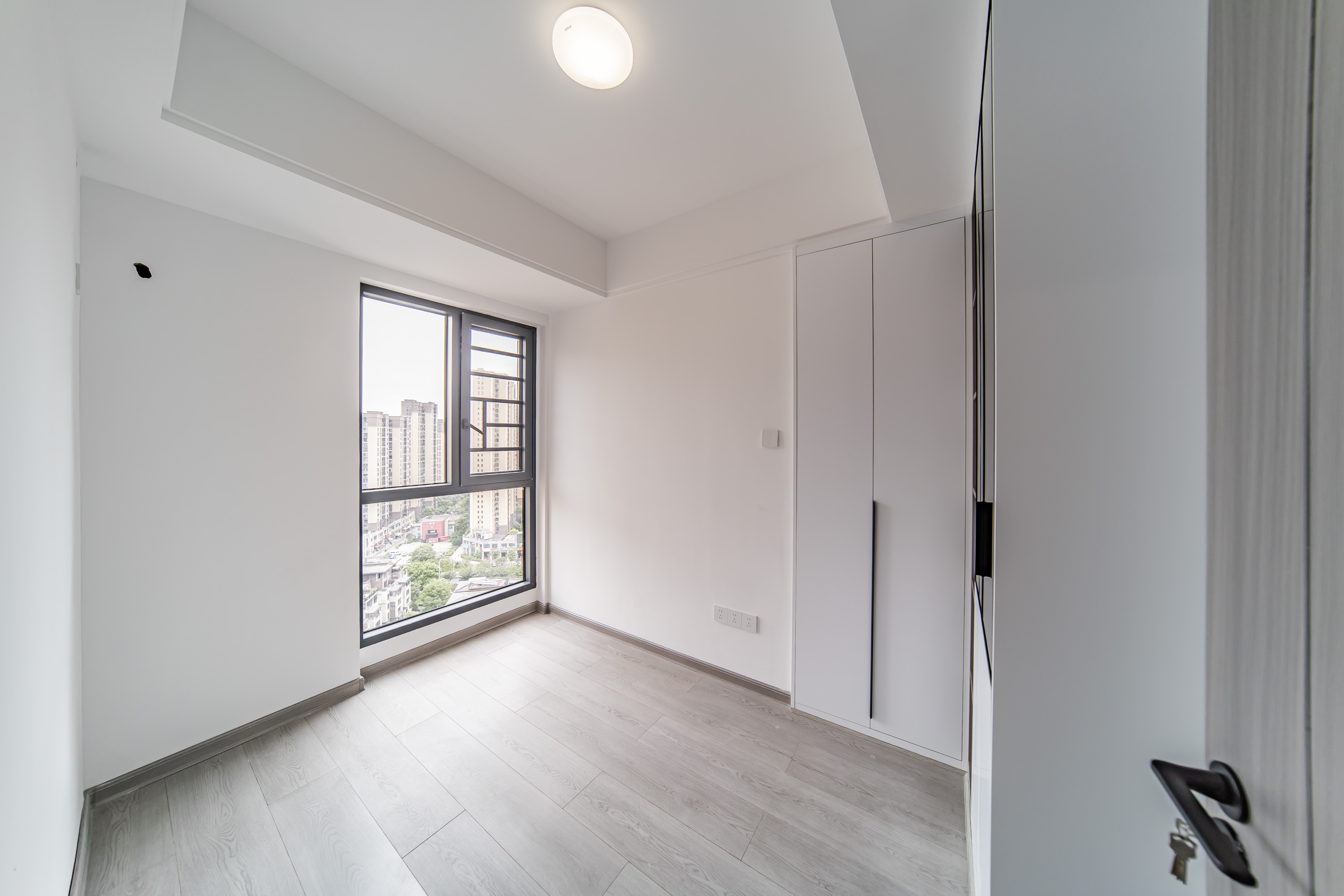 洋湖18克拉(旷远洋湖18克拉)  3室2厅1卫    99.0万 洋湖18克拉(旷远洋湖18克拉)  3室2厅1卫    99.0万卧室