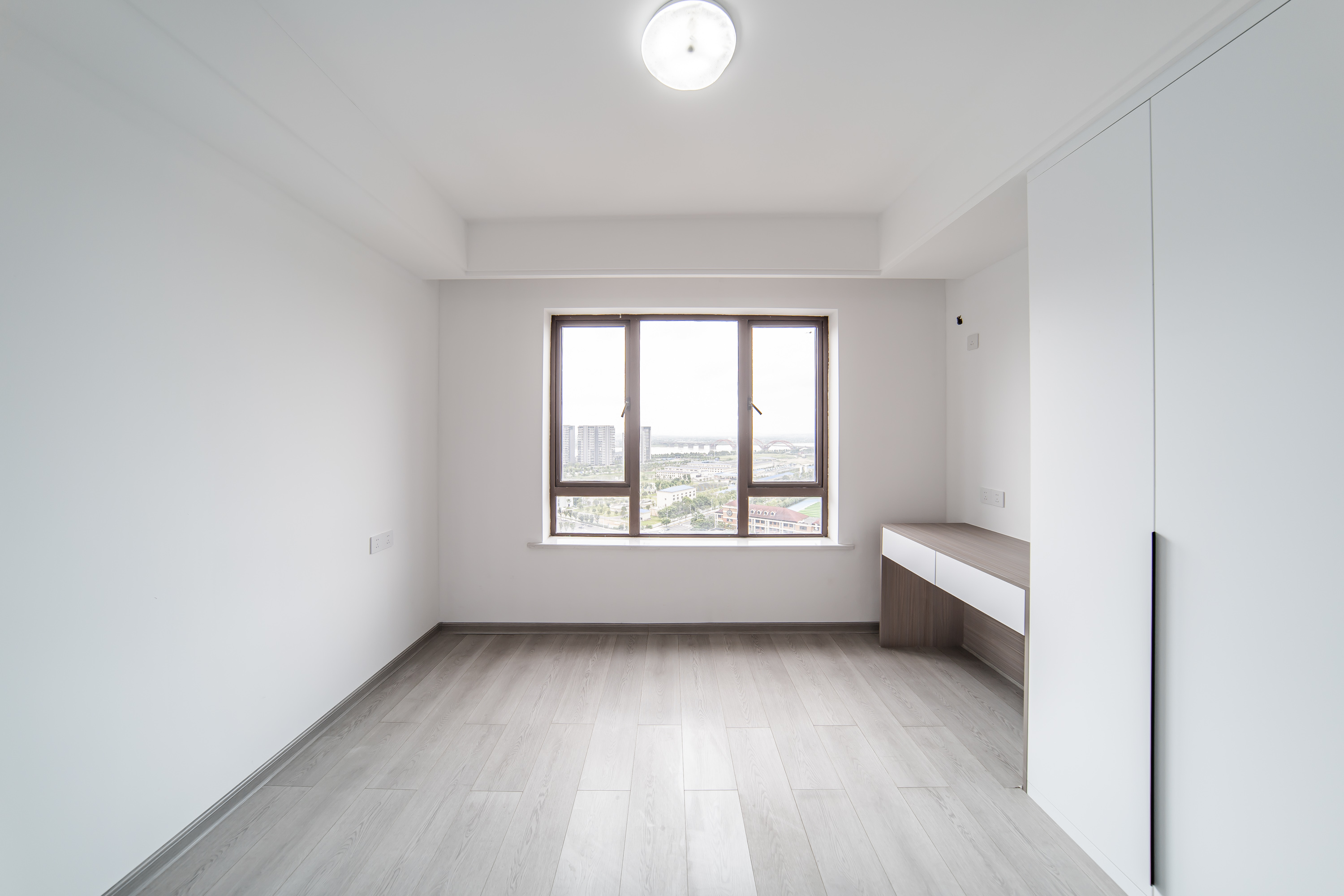 洋湖18克拉(旷远洋湖18克拉)  3室2厅1卫    99.0万 洋湖18克拉(旷远洋湖18克拉)  3室2厅1卫    99.0万卧室