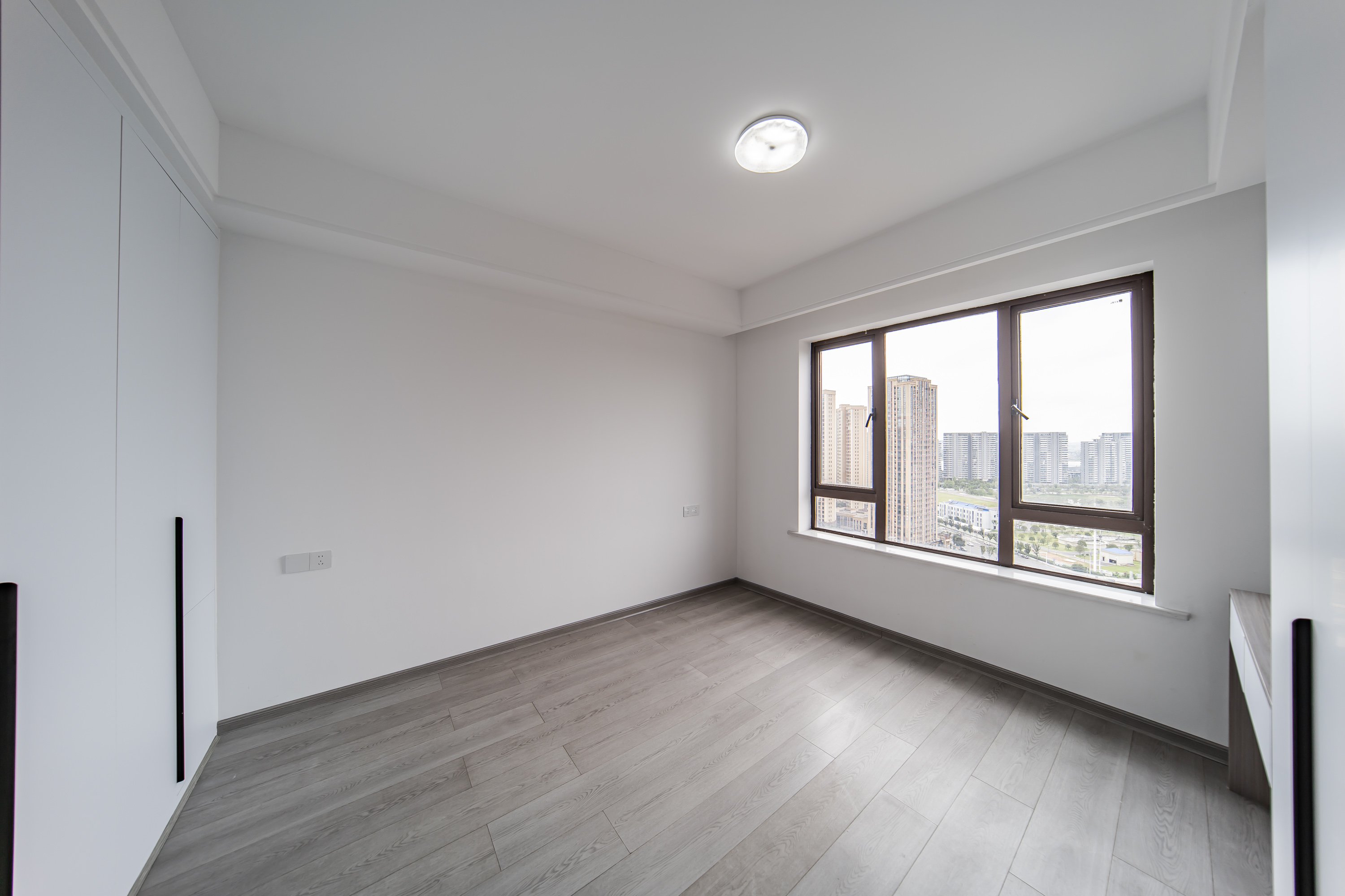 洋湖18克拉(旷远洋湖18克拉)  3室2厅1卫    99.0万 洋湖18克拉(旷远洋湖18克拉)  3室2厅1卫    99.0万卧室