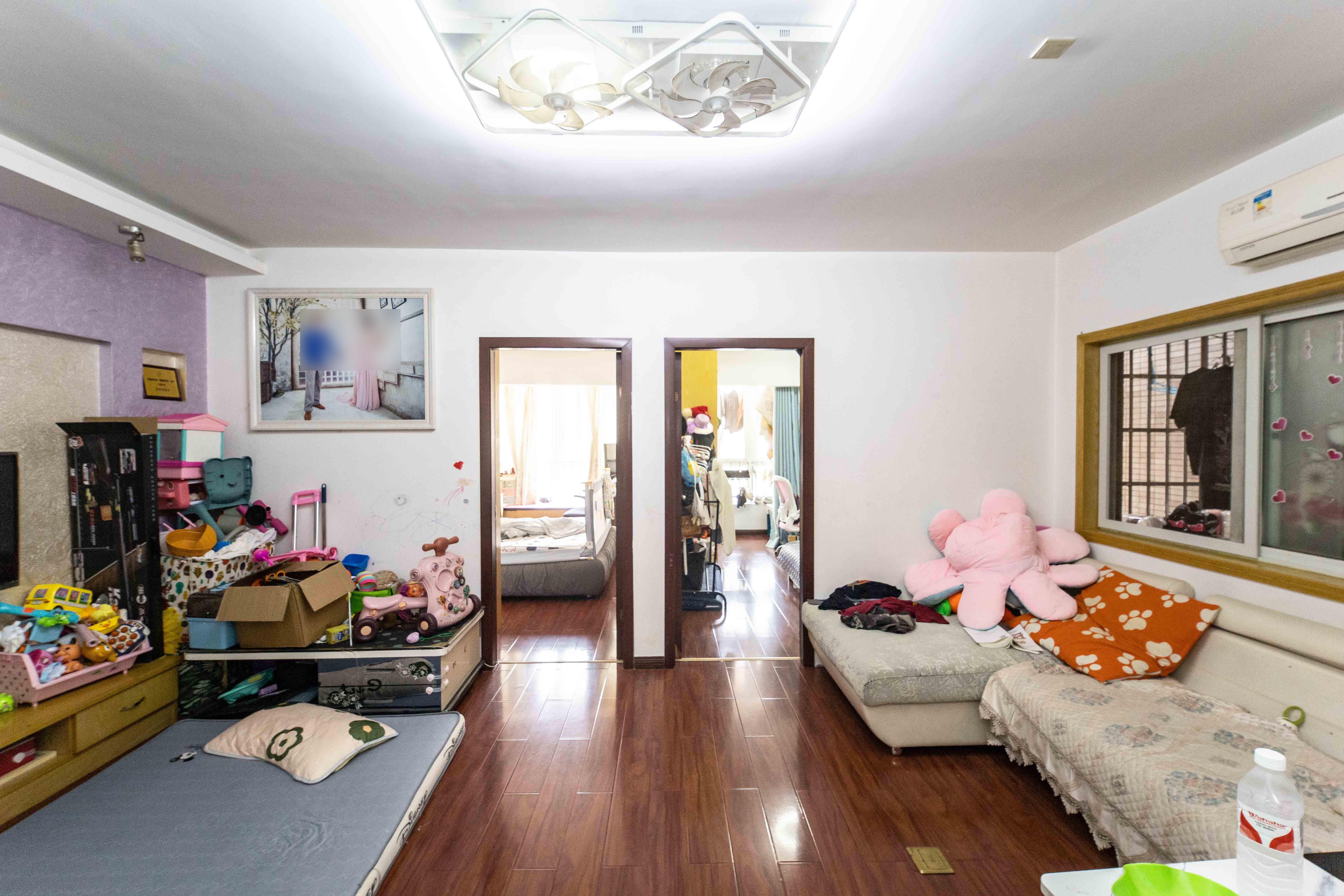 先锋东外滩  2室1厅1卫    61.8万 先锋东外滩  2室1厅1卫    61.8万客厅