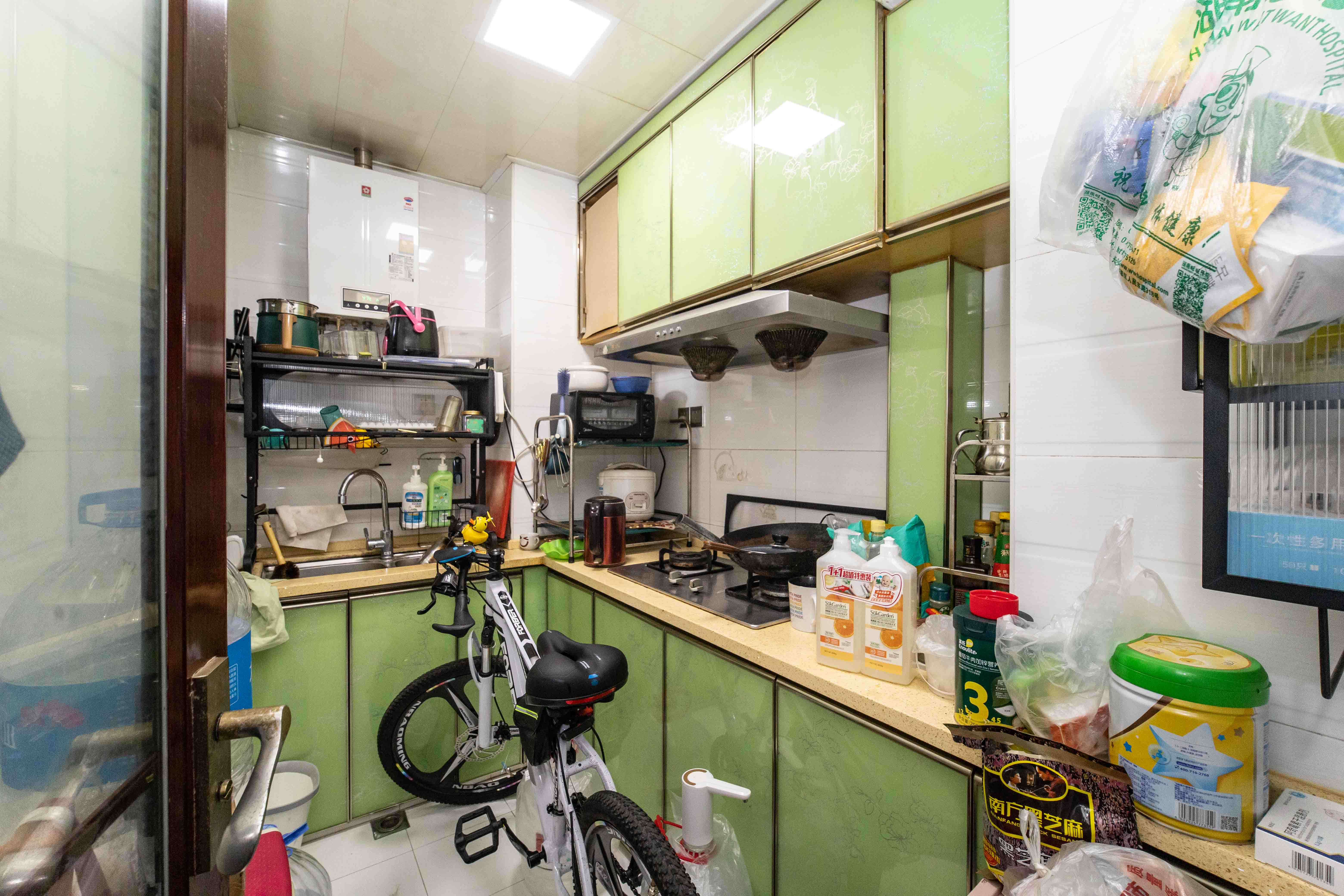 先锋东外滩  2室1厅1卫    61.8万 先锋东外滩  2室1厅1卫    61.8万厨房