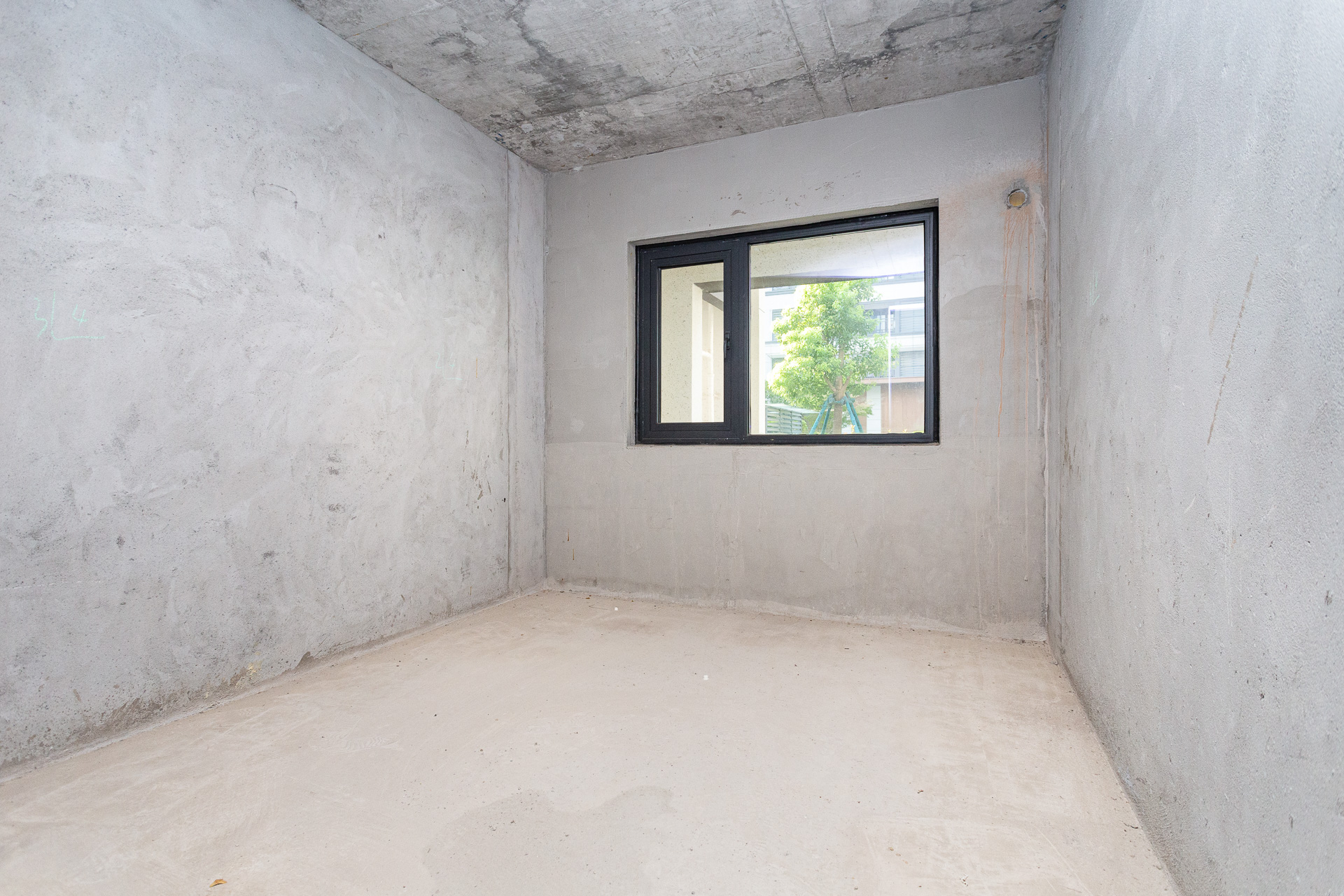 越秀湘江星汇城一期  5室2厅3卫    179.8万 越秀湘江星汇城一期  5室2厅3卫    179.8万卧室