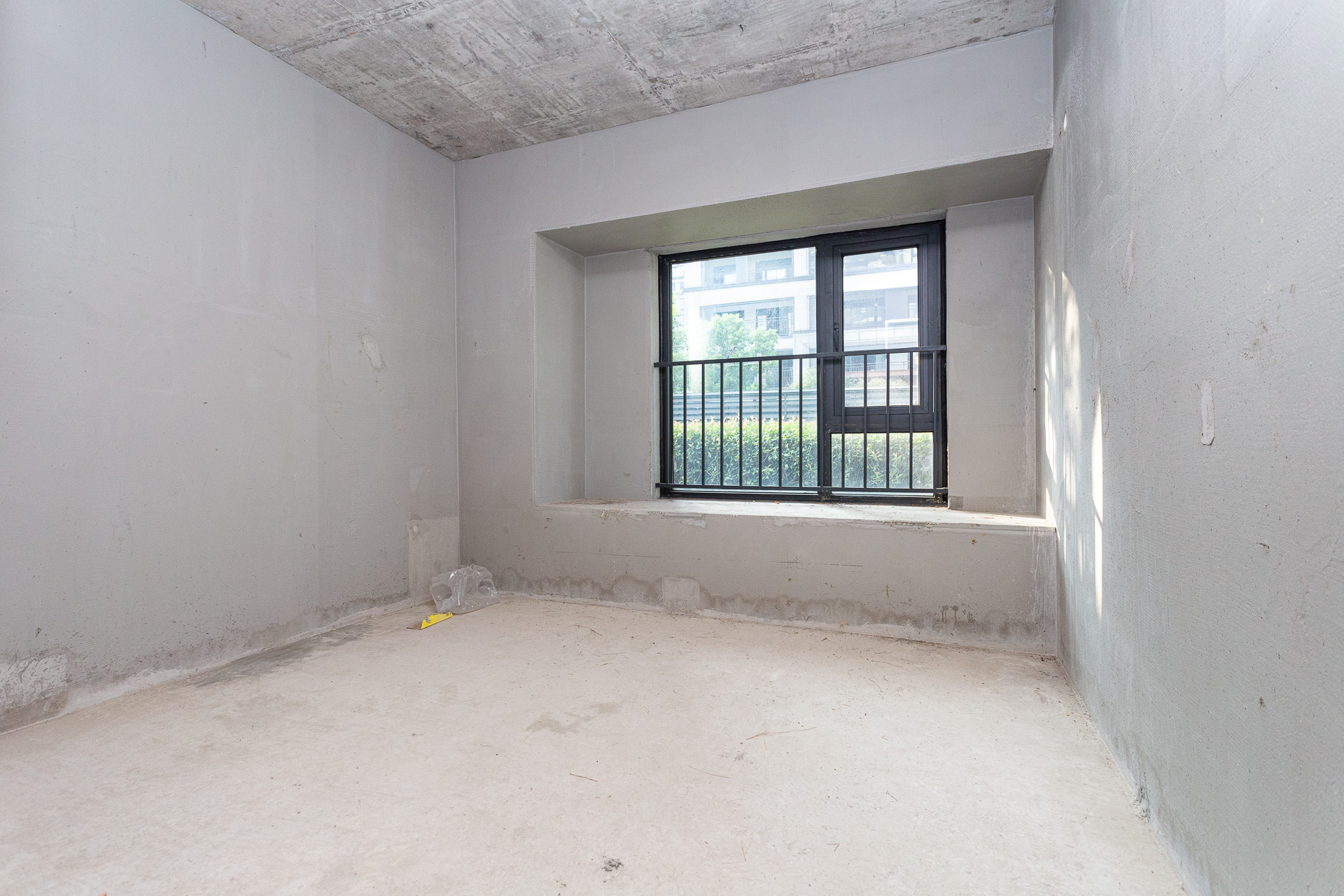 越秀湘江星汇城一期  5室2厅3卫    179.8万 越秀湘江星汇城一期  5室2厅3卫    179.8万卧室