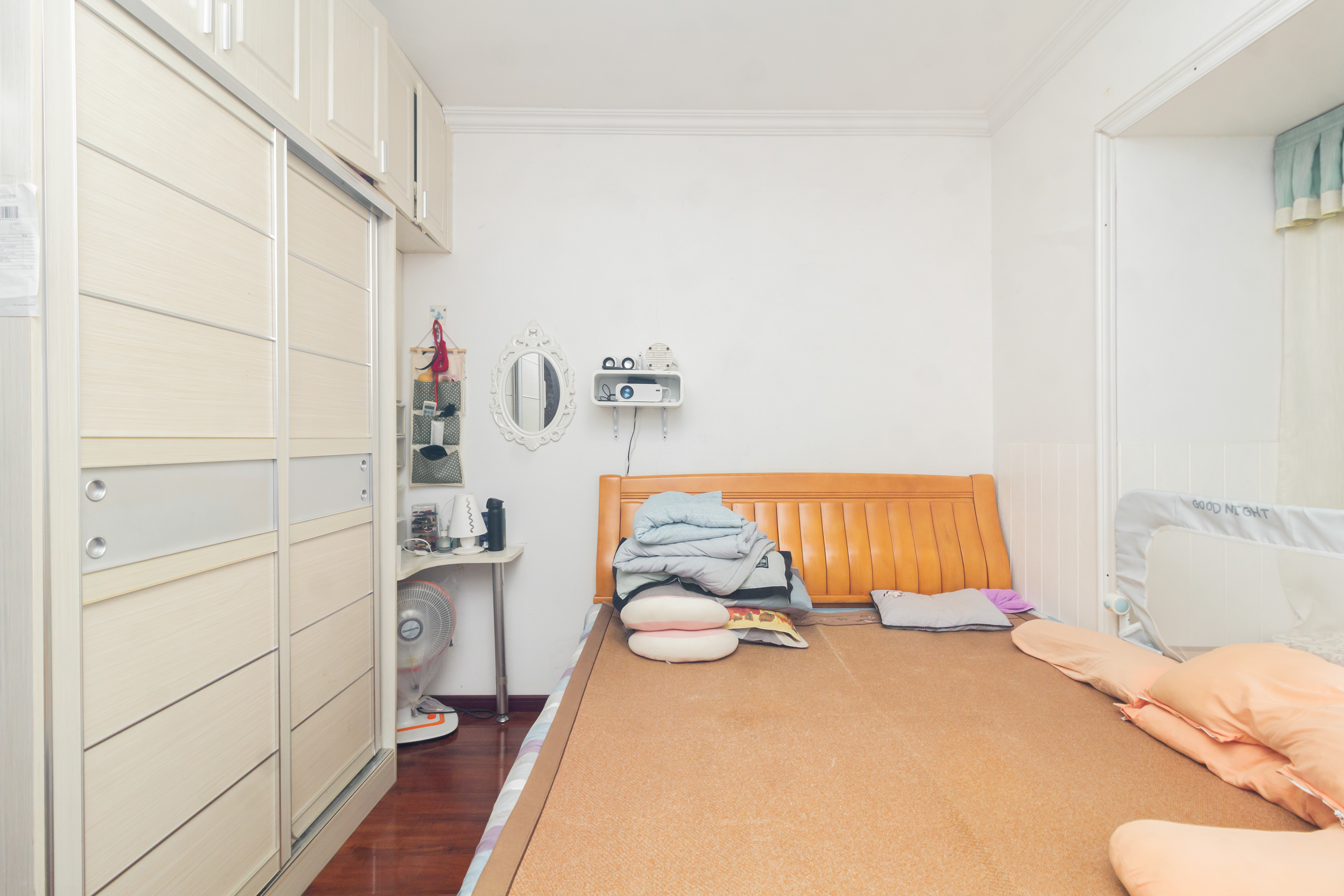 中国铁建国际城一期  3室2厅1卫    60.0万 中国铁建国际城一期  3室2厅1卫    60.0万卧室